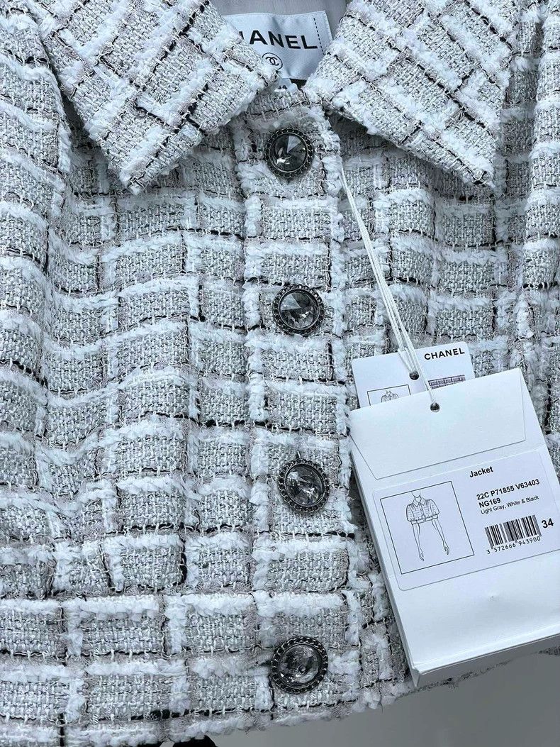Chanel Chanel 22C vacation series plaid short jacket Size XXS / US 00 / IT 34 - 4 Thumbnail