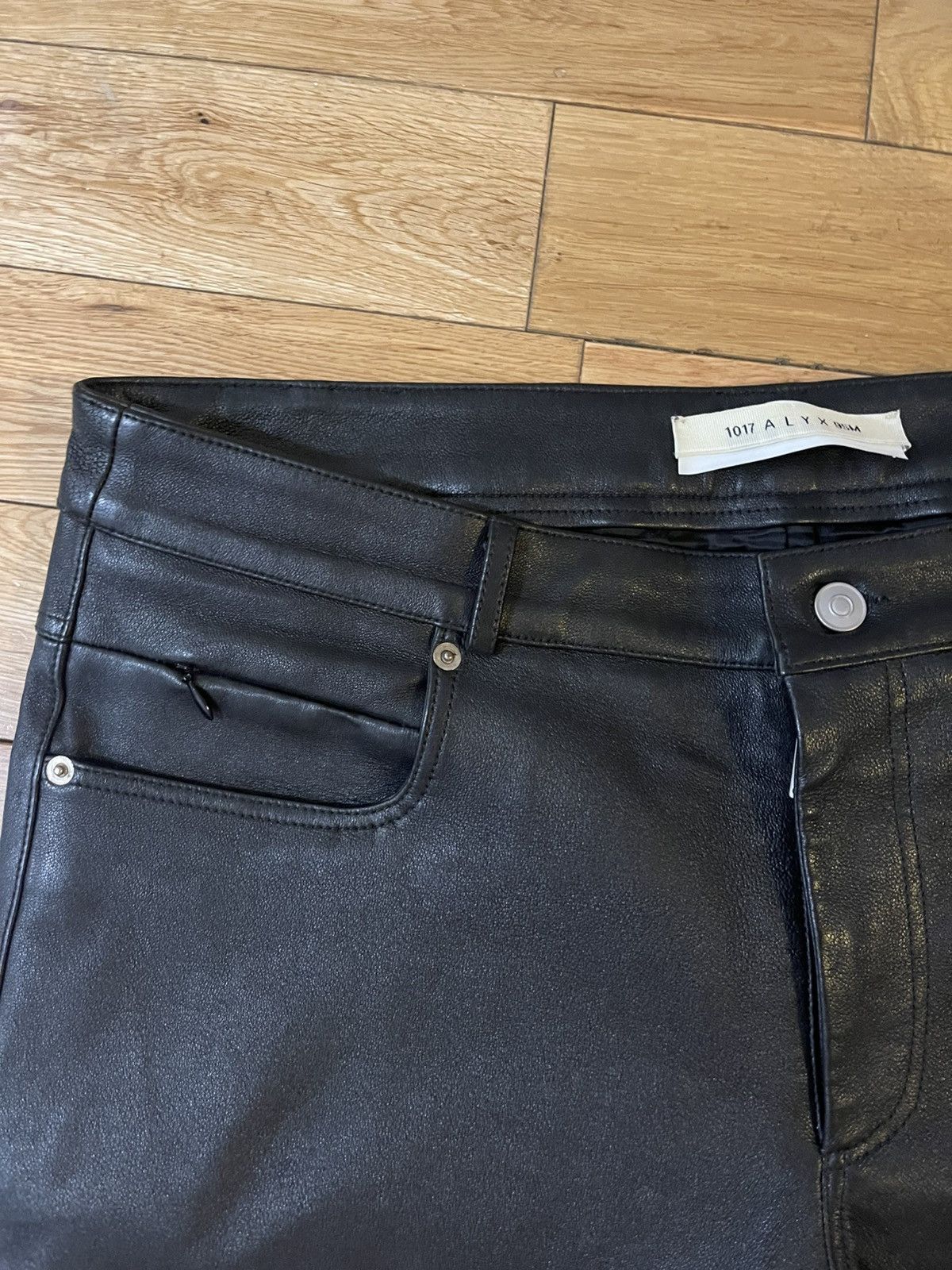 1017 ALYX 9SM 1017 ALYX 9SM Black Leather 6 Pocket Pants Size US 36 / EU 52 - 4 Thumbnail