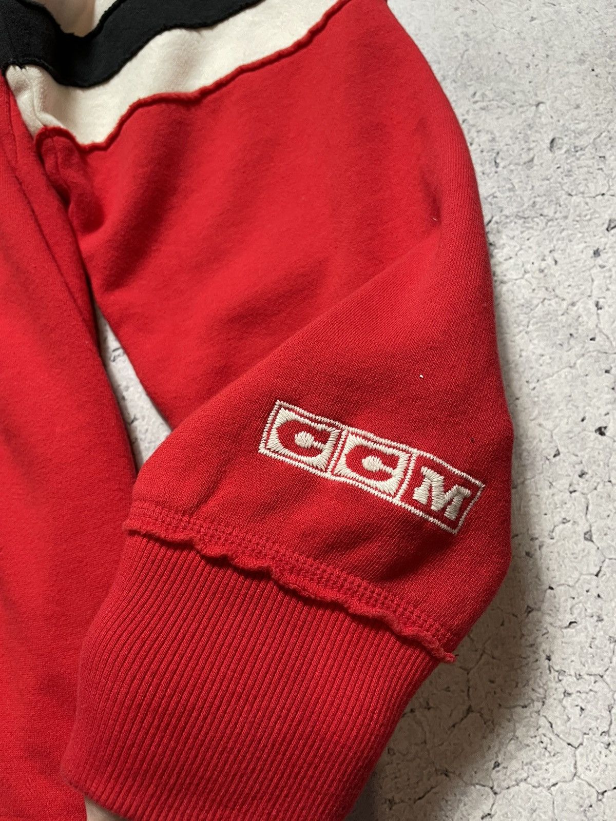 Ccm × NHL Vintage Chicago Blackhawks Hockey Jersey NHL Hoodie Big Logo Size US M / EU 48-50 / 2 - 5 Thumbnail