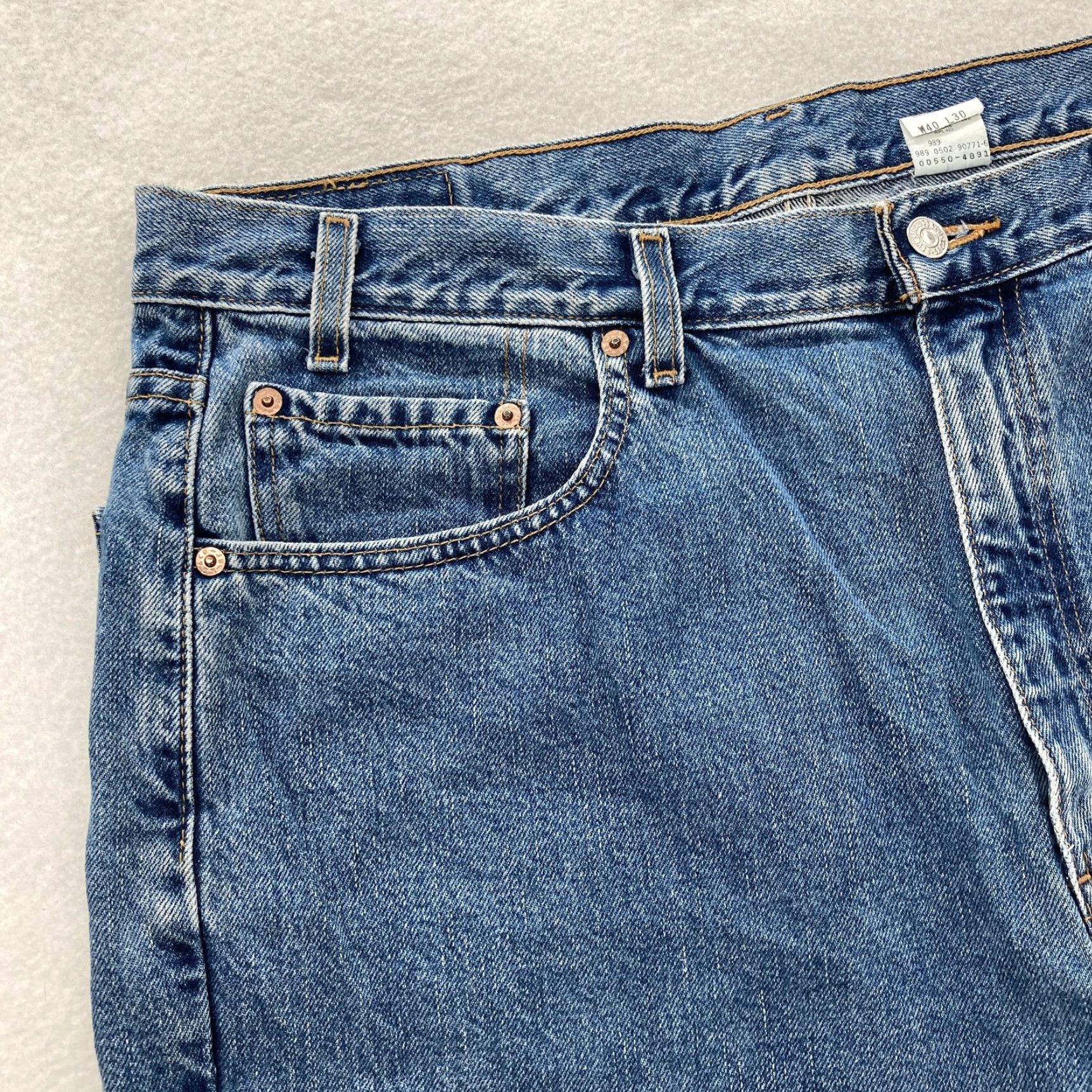 Levi's VINTAGE Levi's 550 Jeans Mens 40x30 Blue Relaxed Fit Tapered Leg Denim 2002 Y2K Size US 40 / EU 56 - 3 Thumbnail