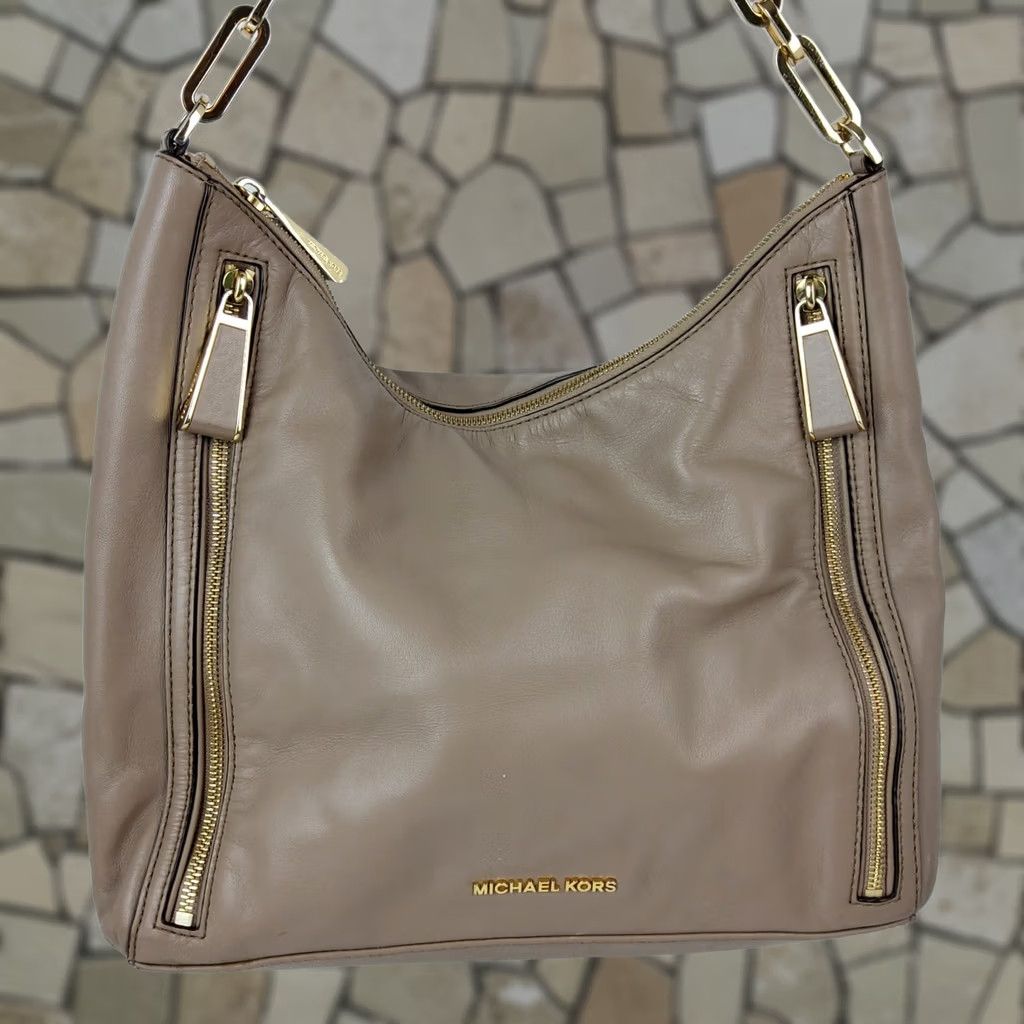 Michael Kors Michael Kors Leather Shoulder Bag Purse MK Triple Zip Leather Taupe Women Size ONE SIZE - 1 Thumbnail