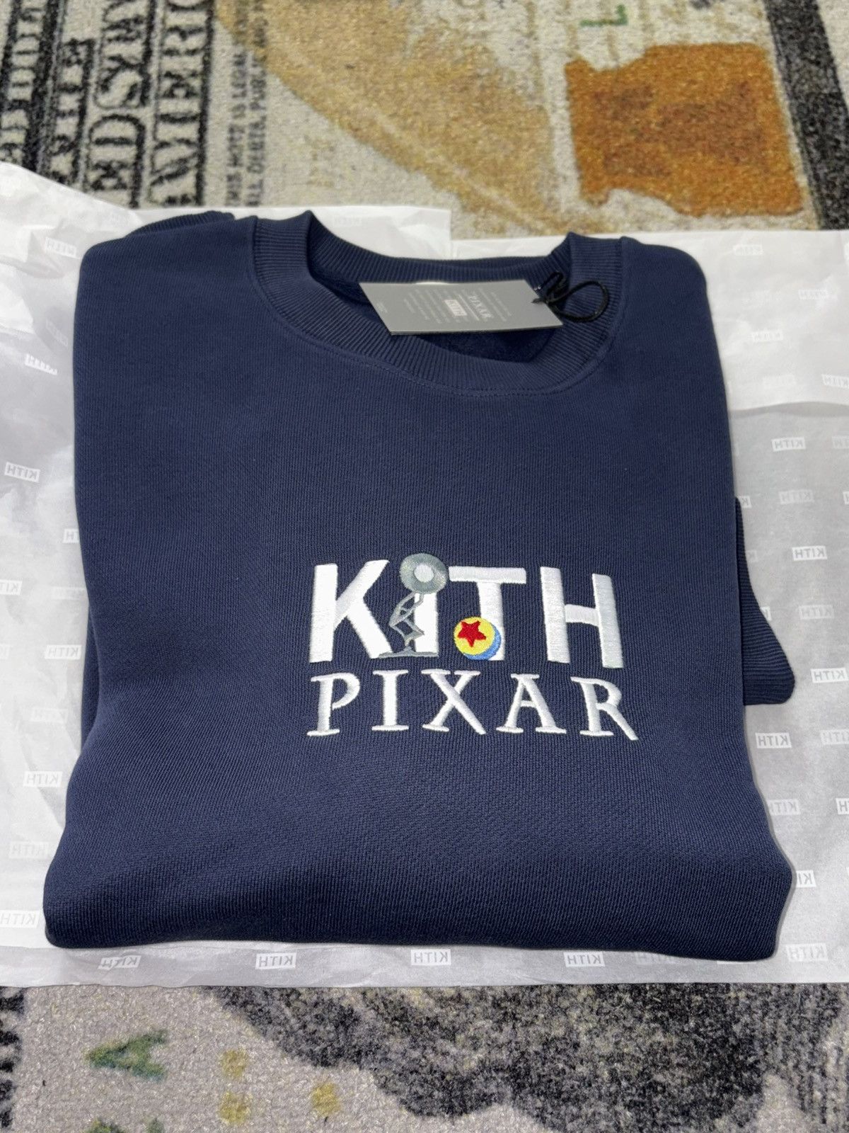 Kith Kith x Pixar Nelson Crewneck Nocturnal Size US L / EU 52-54 / 3 - 1 Thumbnail