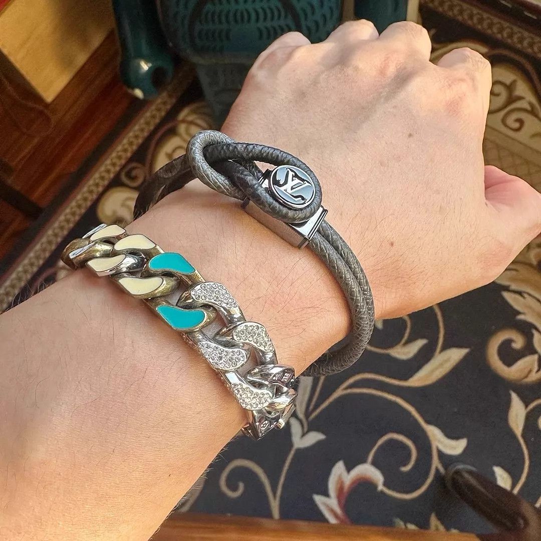 Louis Vuitton LV Paradise Macaron Enamel Crystal Cuban Chain Bracelet L Size ONE SIZE - 7 Thumbnail