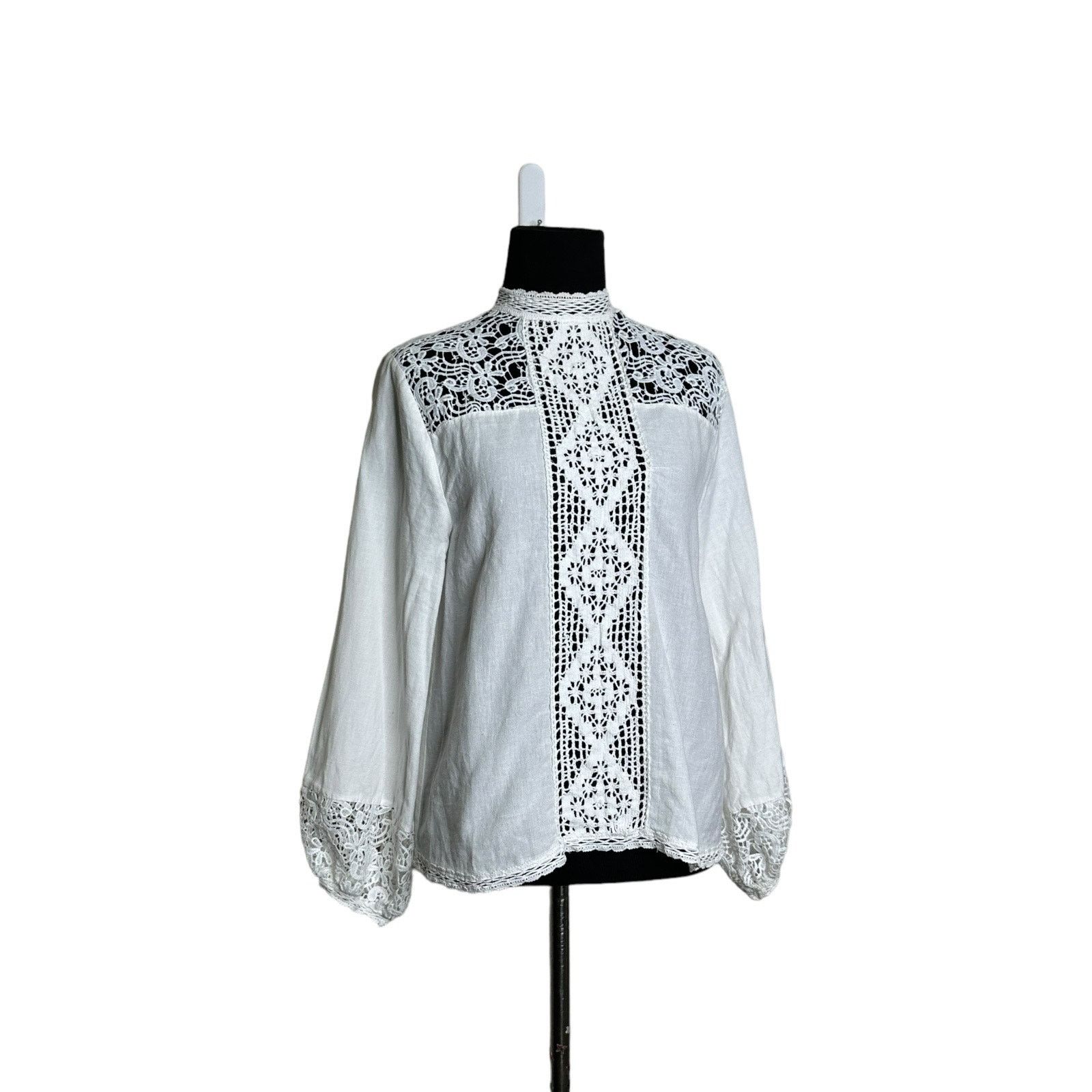 Zara Zara white eyelet long sleeves blouse size Small Size S / US 4 / IT 40 - 7 Thumbnail