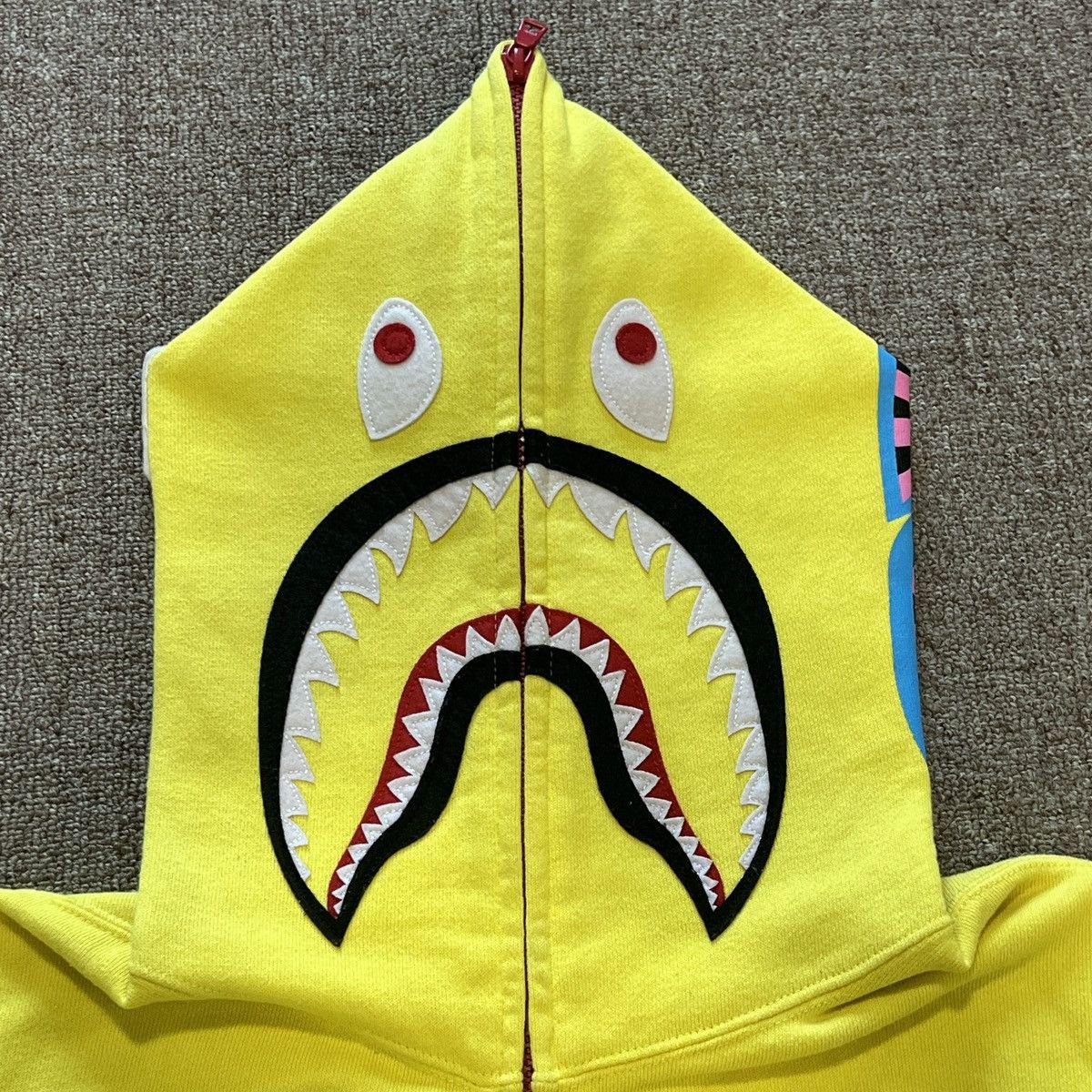 Bape Bape Yellow Color Shark Hoodie Size US S / EU 44-46 / 1 - 4 Thumbnail