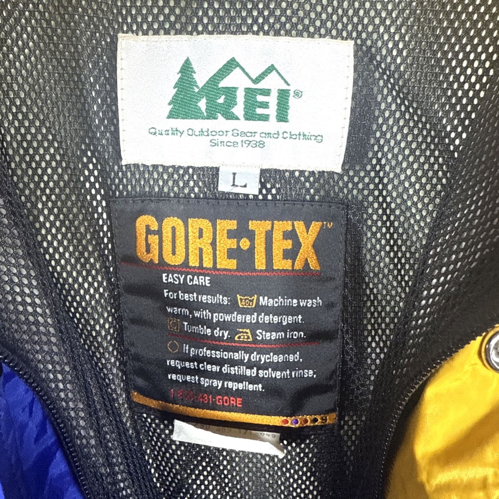 Vintage VINTAGE 1990s REI Gore Tex Jacket Mens L Blue Rain Coat Water Resistant Jacket Size US L / EU 52-54 / 3 - 3 Thumbnail