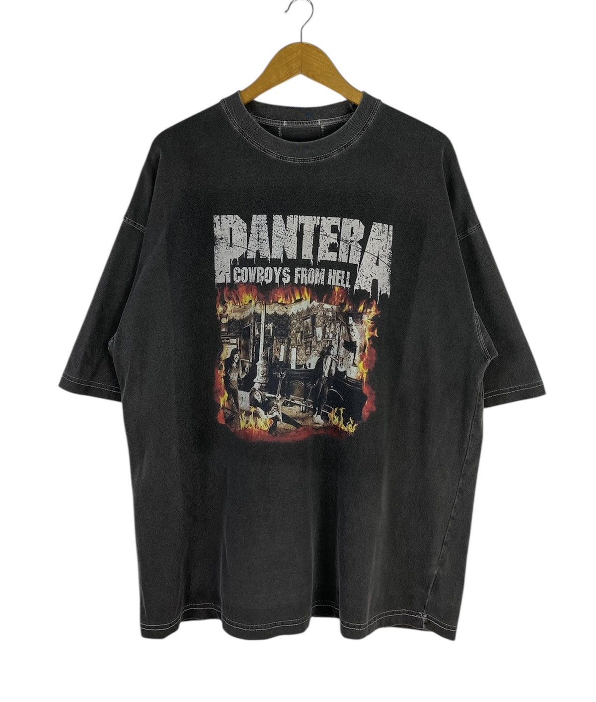 Japanese Brand Rare🔥Vintage Pantera Band Shirt Big Logo Spell Out Size US XL / EU 56 / 4 - 1 Thumbnail