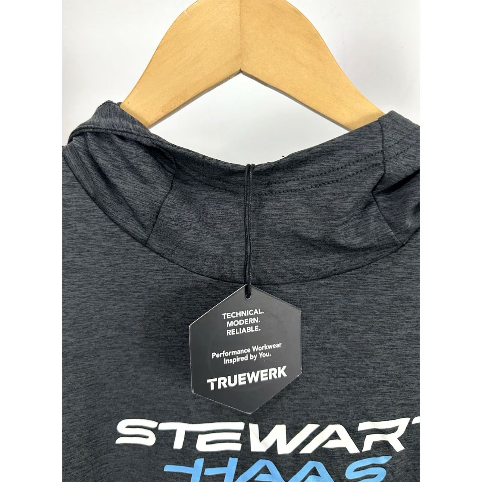 Vintage Truewerk NWT Stewart Haas Ford SH Team Issued Racing Nascar Hoodie 2XL Gray Pullover Mens Size US XXL / EU 58 / 5 - 3 Thumbnail