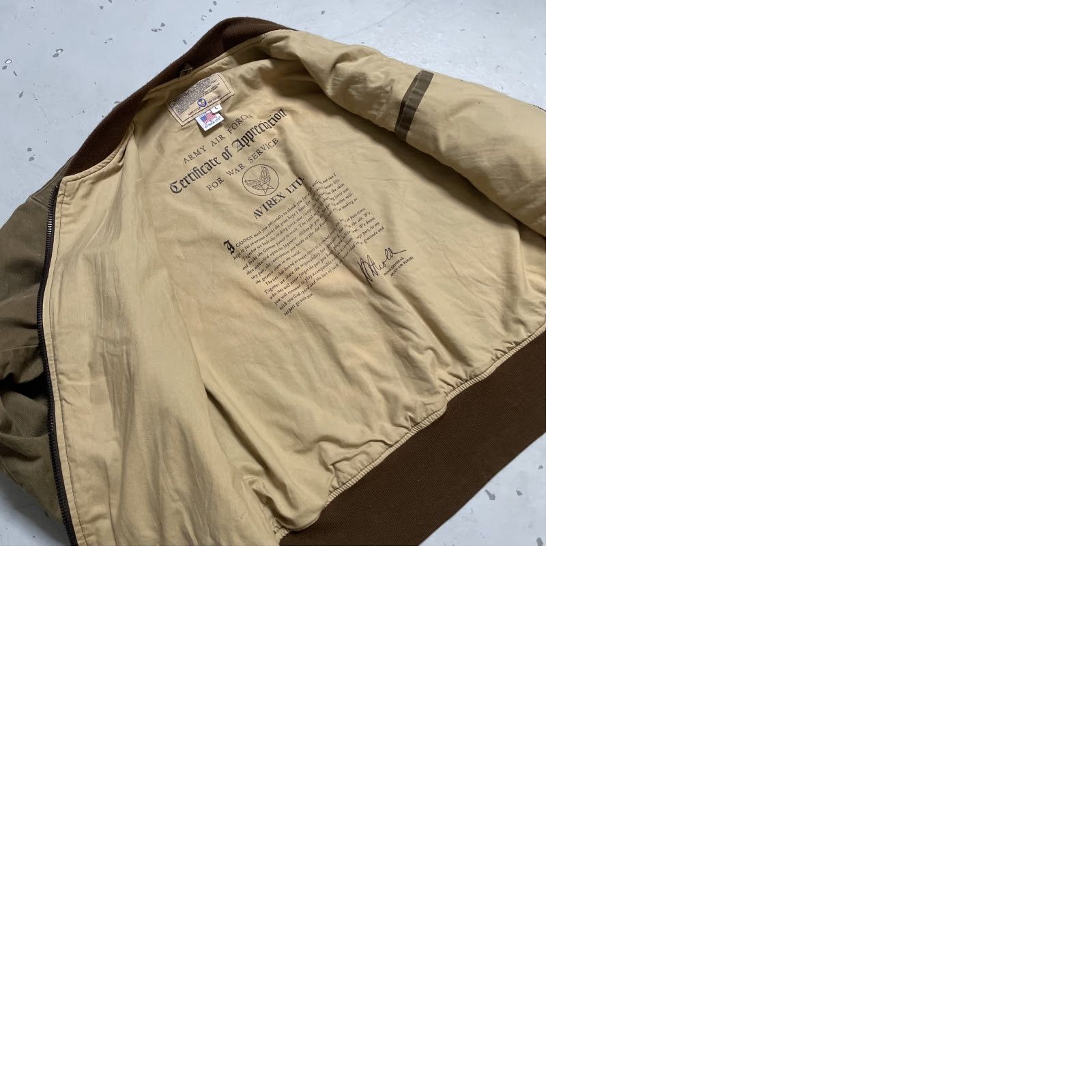 Avirex VINTAGE Avirex Bomber Jacket Men L Brown USAF 80s 90s Workwear Americana Civilian Army USA Made USA L Size US L / EU 52-54 / 3 - 9 Thumbnail