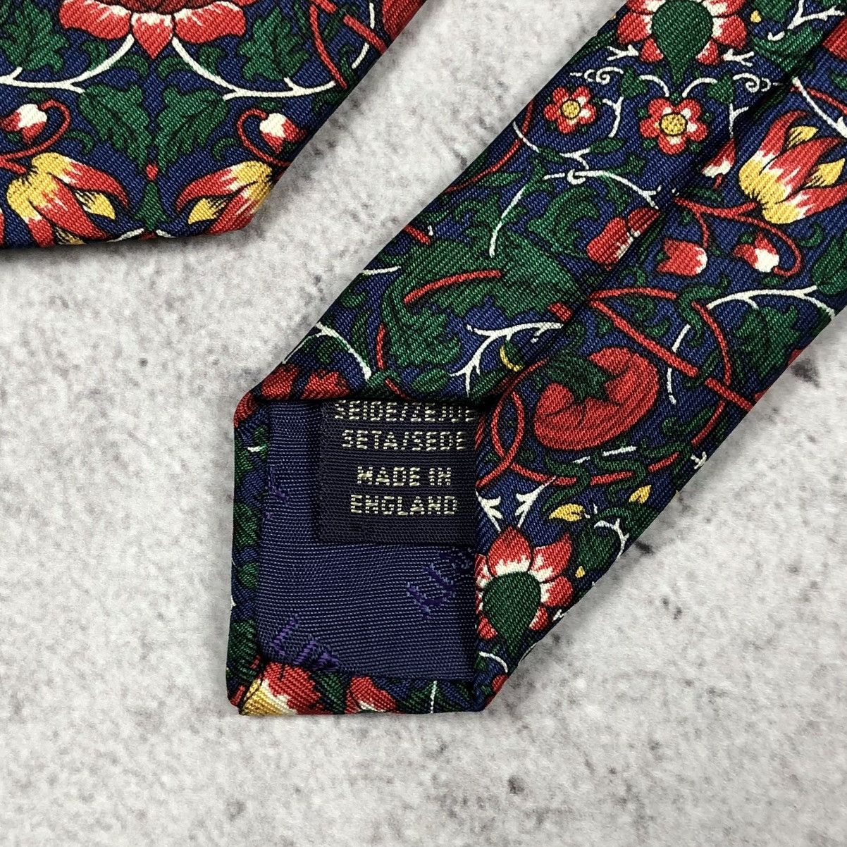 Liberty Liberty Floral Pattern Silk Tie Size ONE SIZE - 13 Thumbnail