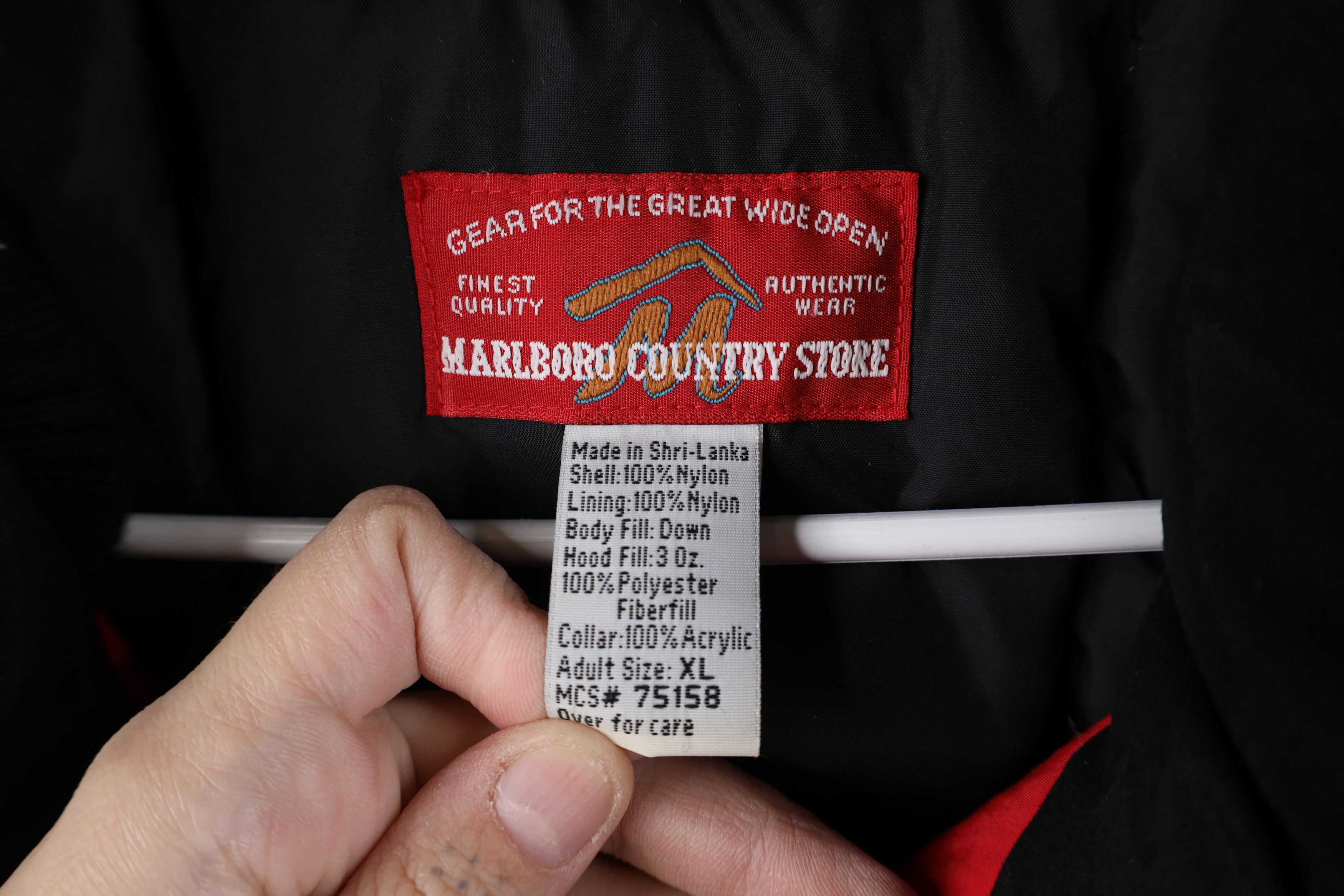 Marlboro Vintage 90s Marlboro Duck Down Fill Hooded Puffer Jacket Red Size US XL / EU 56 / 4 - 11 Thumbnail