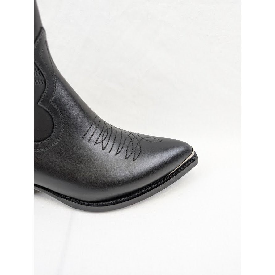 Celine o1rshd1 Shiny Calfskin Zipped Boot W/Metal Toe 50 in Black Size US 6 / EU 39 - 4 Thumbnail