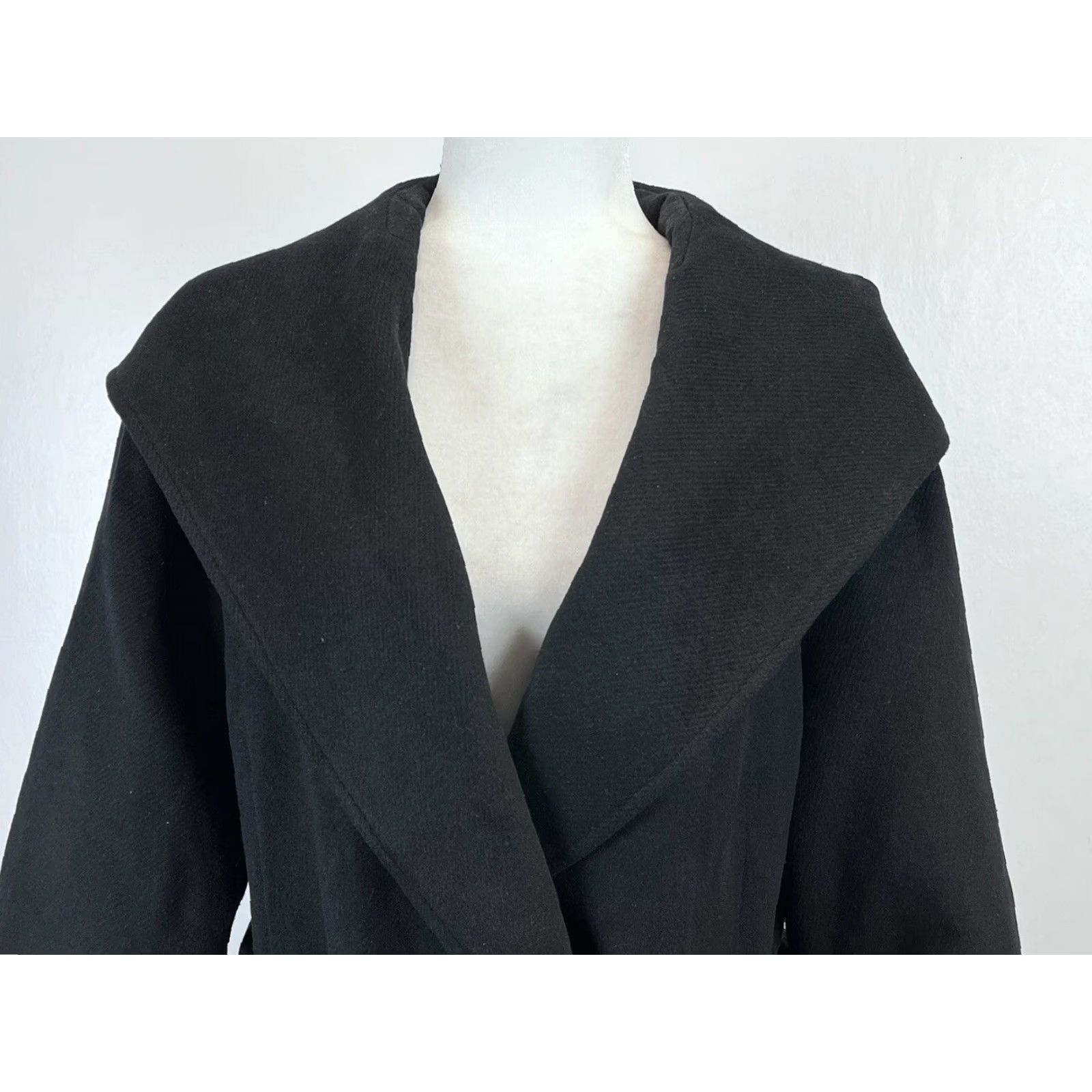 AVEC LES FILLES Avec Les Filles Black Coat Sz Medium Womens 1 Button Belted Hood Size M / US 6-8 / IT 42-44 - 2 Thumbnail