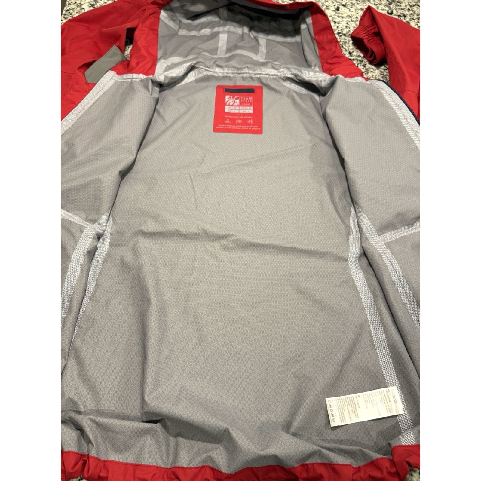 Vintage Chic Fil A Team Jacket Unisex Adults M Red Waterproof Hooded Zip Breathable Softshell Mid-Length Sleeve Jacket Size US M / EU 48-50 / 2 - 6 Thumbnail