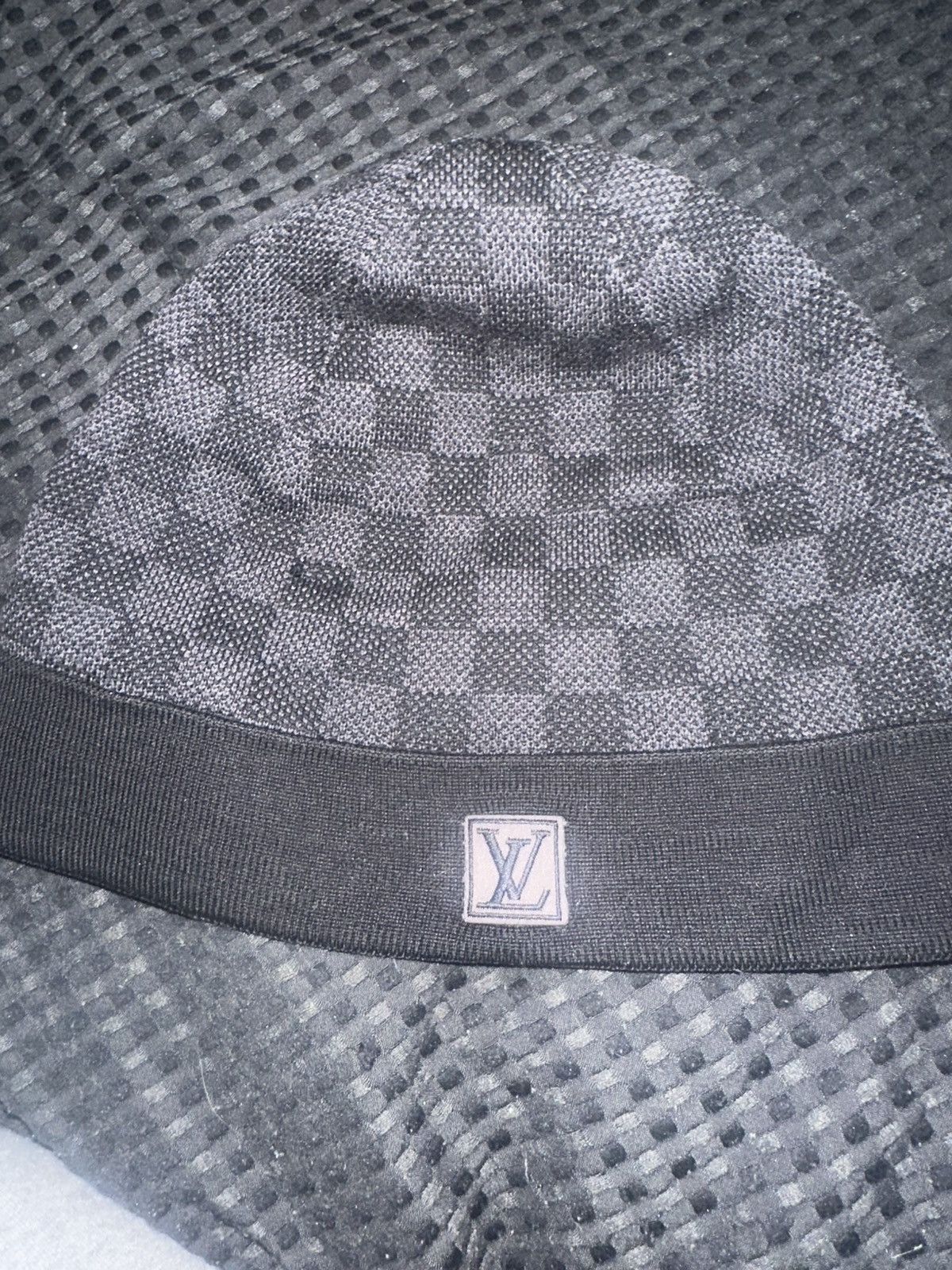Louis Vuitton Louis Vuitton Beanie Size ONE SIZE - 1 Thumbnail