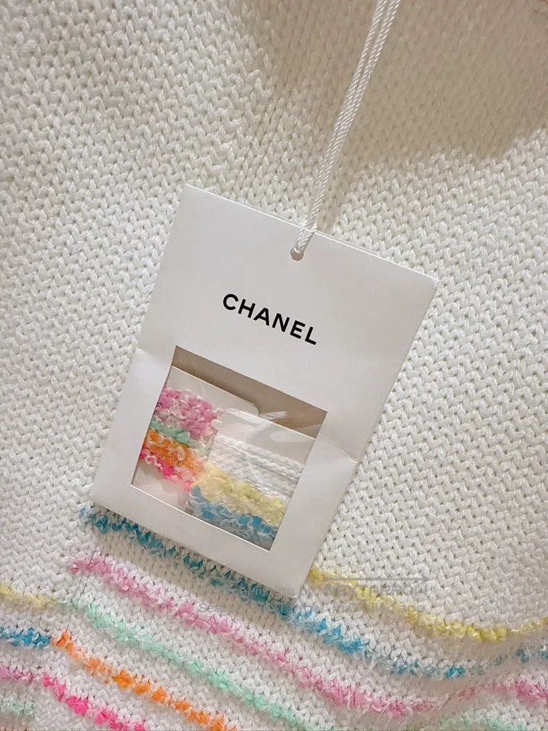 Chanel Chanel 24S Spring and Summer Rainbow Striped Irregular Kni Size 24" / US 00 / IT 34 - 9 Thumbnail