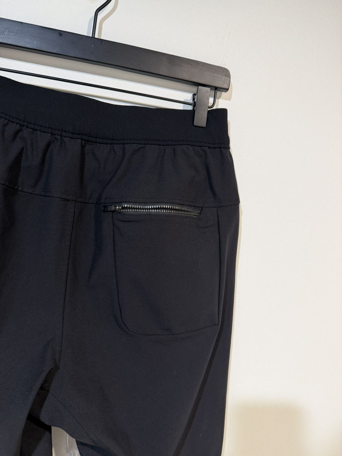 Lululemon Lululemon joggers Size US 32 / EU 48 - 5 Thumbnail