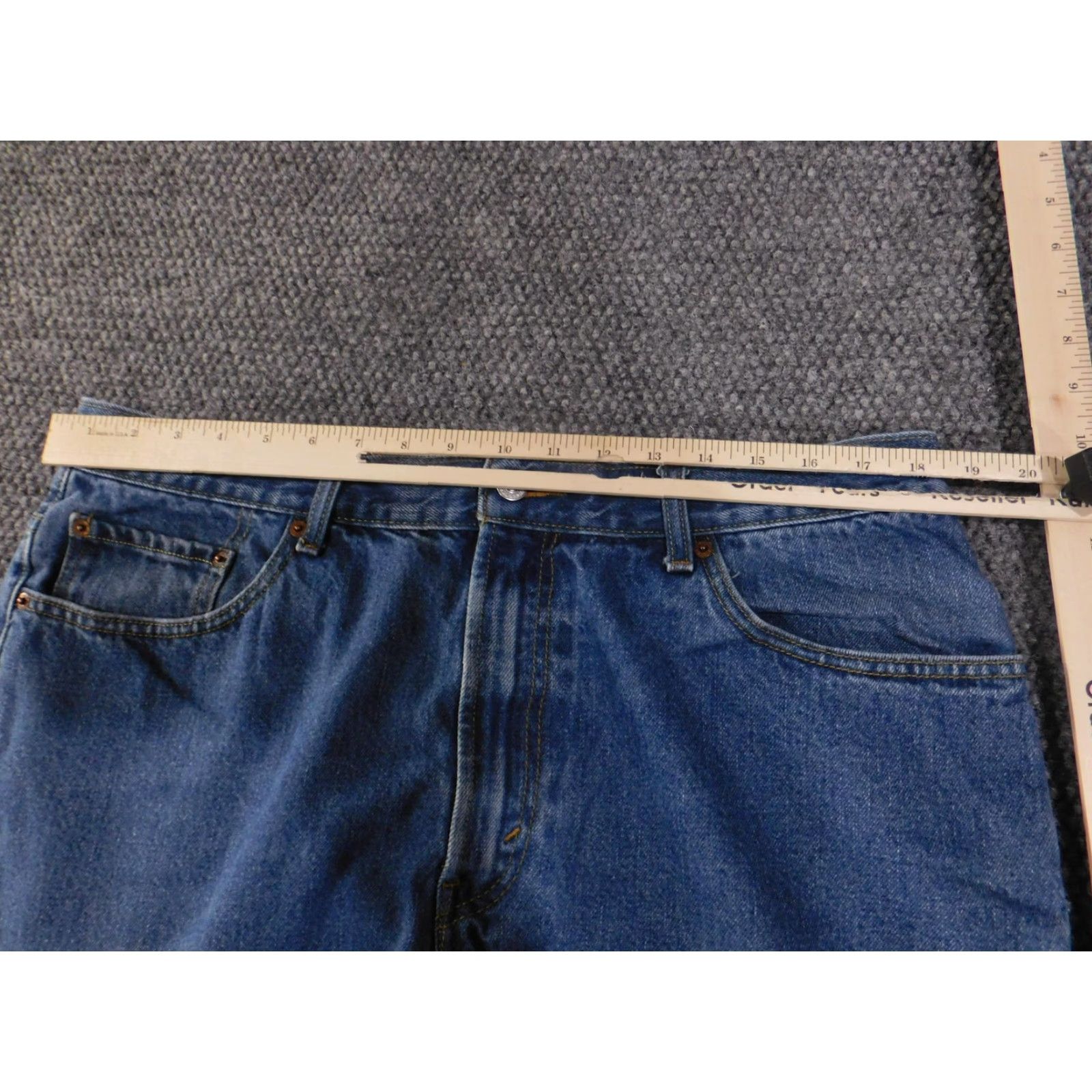 Levi's VINTAGE Levis 505 Jeans Mens 38x30 Blue Regular Fit Straight Leg Denim Made Egypt Size US 38 / EU 54 - 5 Thumbnail