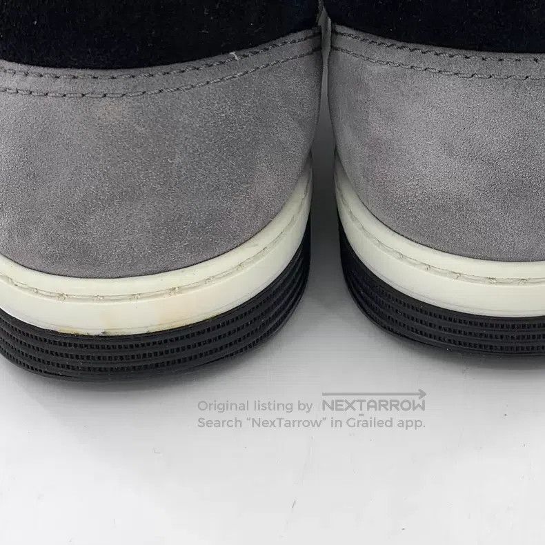 Chanel Chanel Colour-matched logo suede casual shoes sneakers Size US 8.5 / IT 38.5 - 9 Thumbnail