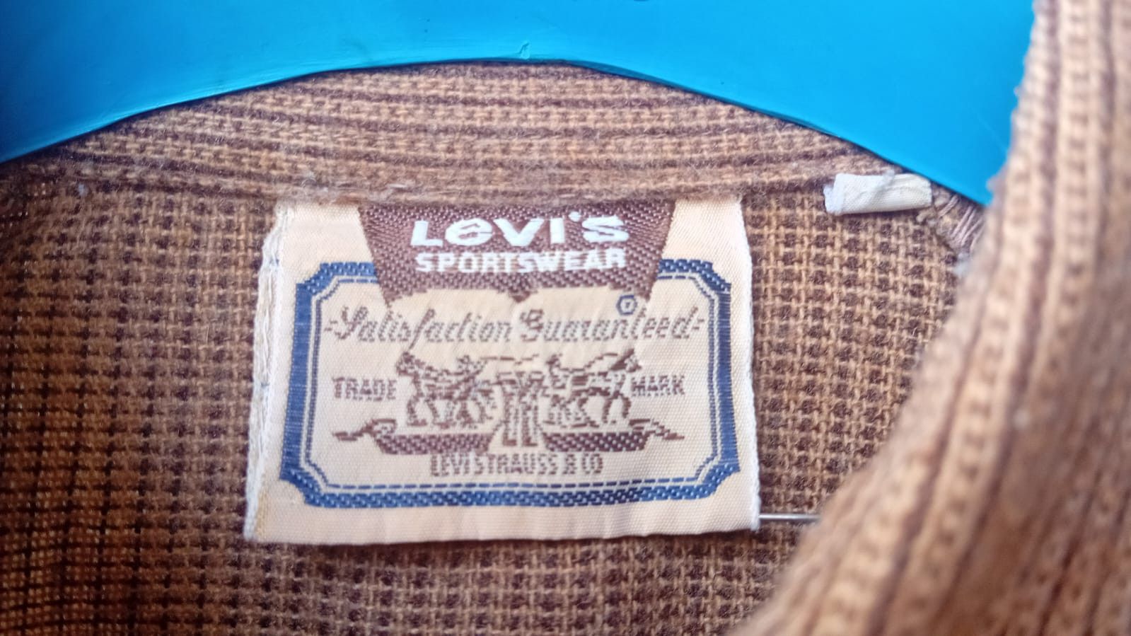 Levi's Vintage Clothing Levi's sportswear Button Up Shirt Vintage 70s Made in Italy Size US M / EU 48-50 / 2 - 2 Thumbnail