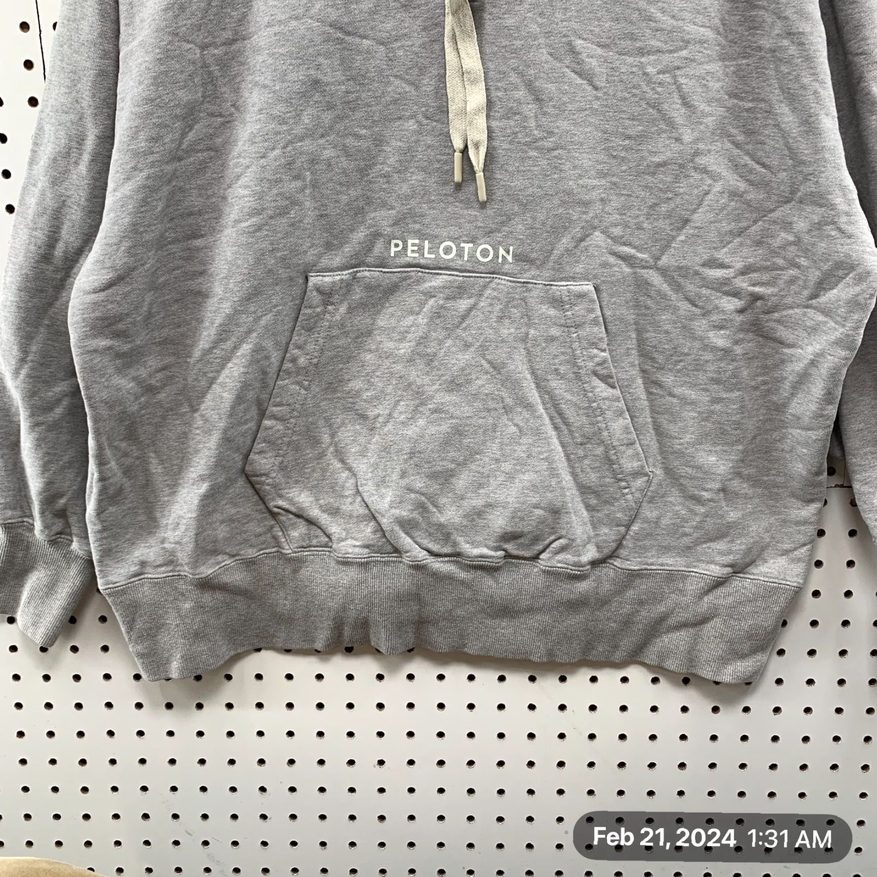 Vintage Peloton Hoodie Mens Large Gray Active Sweatshirt Pullover Workout Cycle 25x26 Size US L / EU 52-54 / 3 - 7 Thumbnail