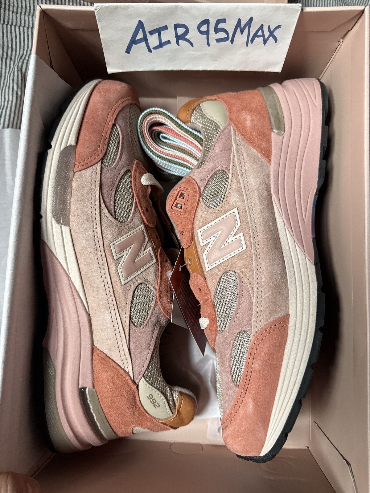 Joe Freshgoods × New Balance New balance 992 JFG aged well Size US 10 / EU 43 - 7 Thumbnail