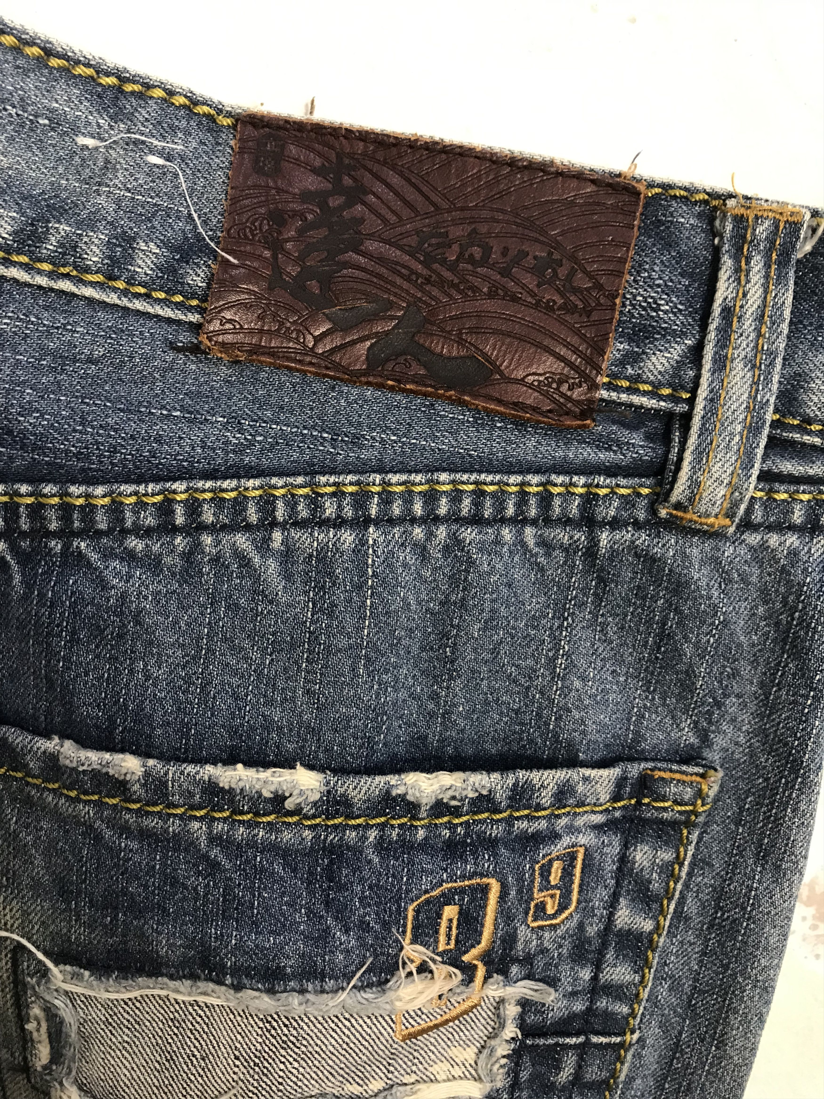 Japanese Brand Big Train Indigo Distressed Denim Paint Splash Thrashed Size US 33 - 5 Thumbnail