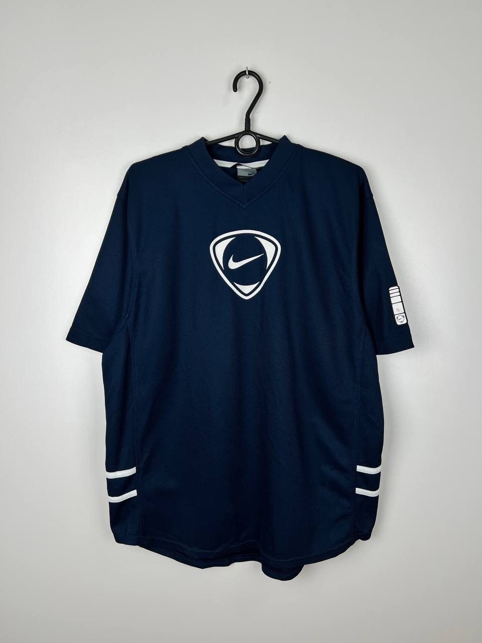 Vintage Nike 00s vintage streetwear t-shirts size L Size US L / EU 52-54 / 3 - 1 Thumbnail
