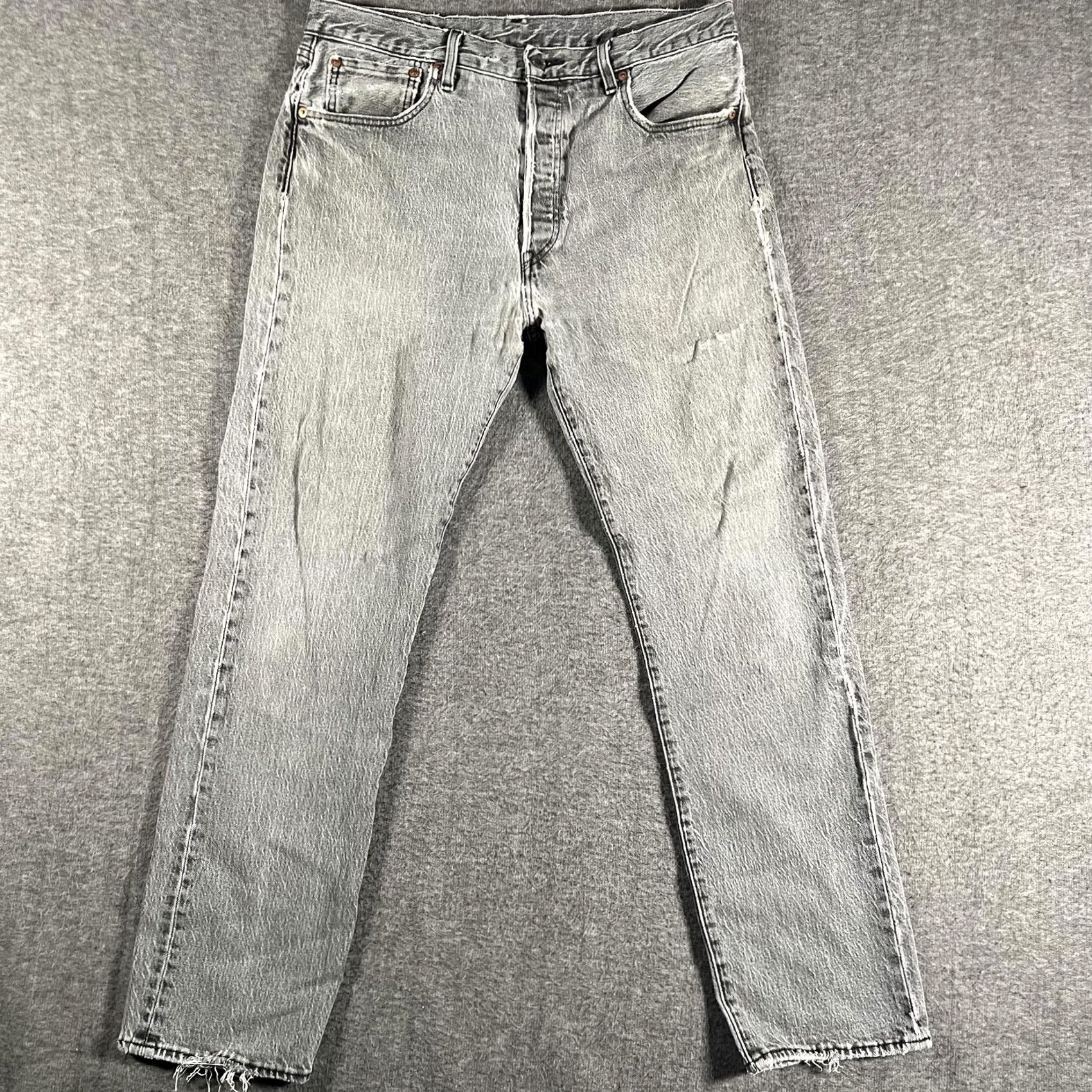 Levi's VINTAGE Levi's 501 '93 Mens Jeans 34x31 Gray Button Fly Straight Leg Denim Y2K Distressed Pockets Red Tab Leather Patch Size US 34 / EU 50 - 2 Thumbnail