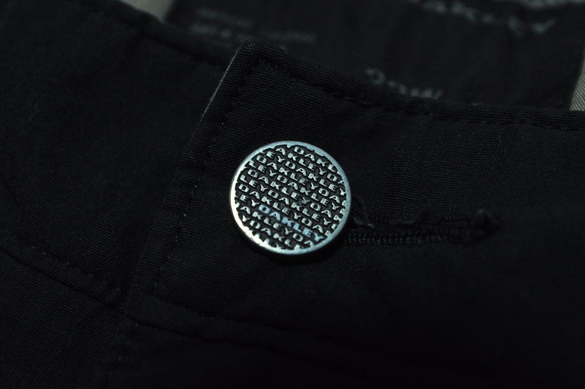Oakley Oakley Nylon Pants Black y2k Outdoor Gear Size US 32 / EU 48 - 7 Thumbnail