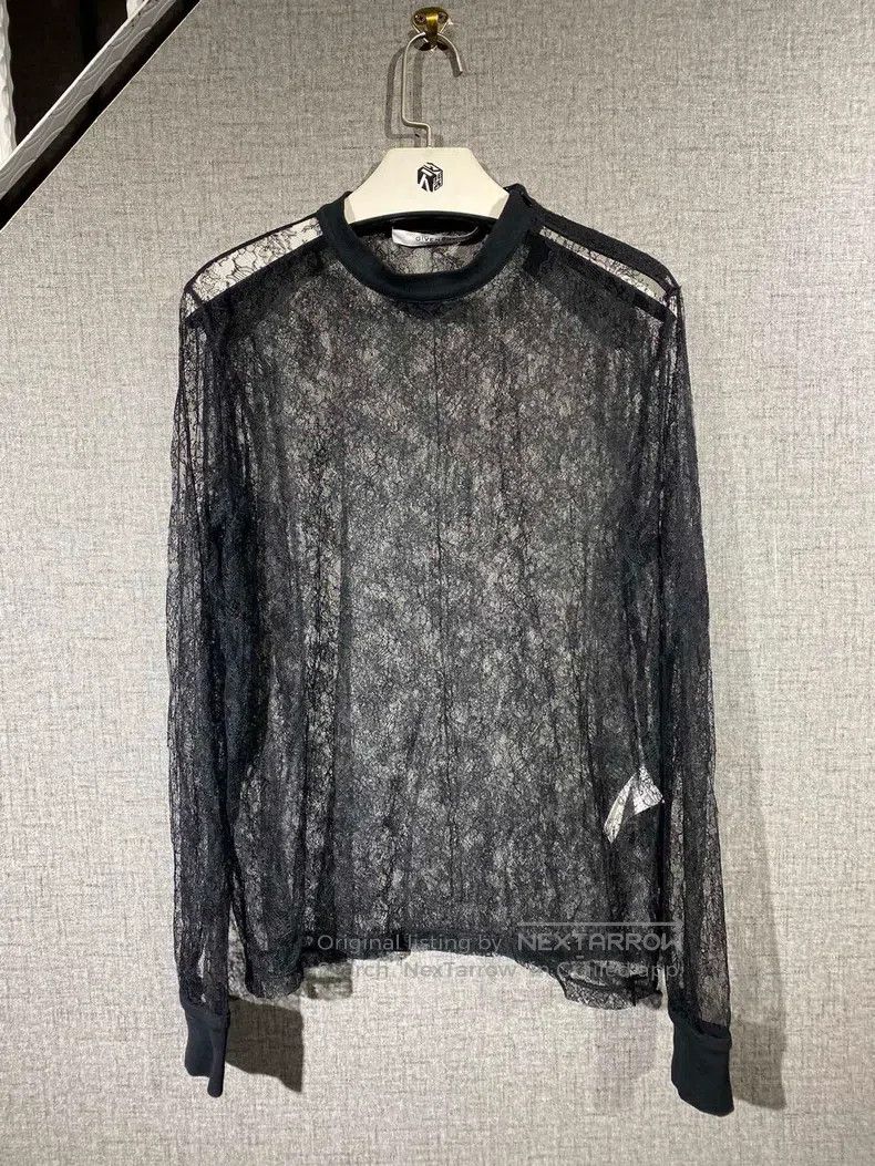 Givenchy Givenchy Size36 Women's lace top Size US M / EU 48-50 / 2 - 1 Thumbnail