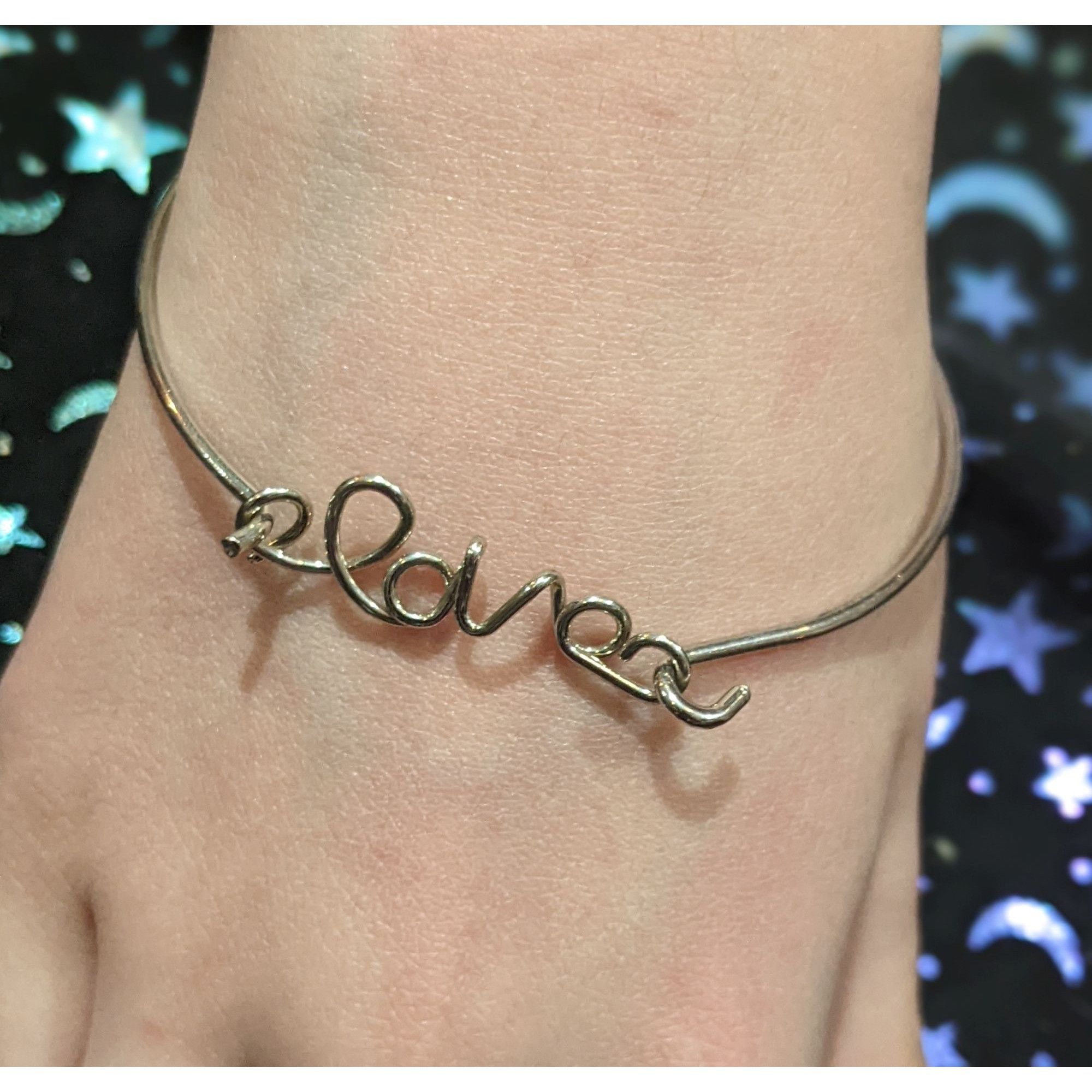 Other Love Cursive Minimalist Wire Wrap Bracelet Size ONE SIZE - 1 Thumbnail