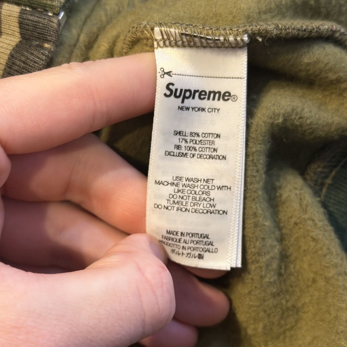 Supreme Supreme Cracked Raglan Camo Hoodie Size US XL / EU 56 / 4 - 5 Thumbnail