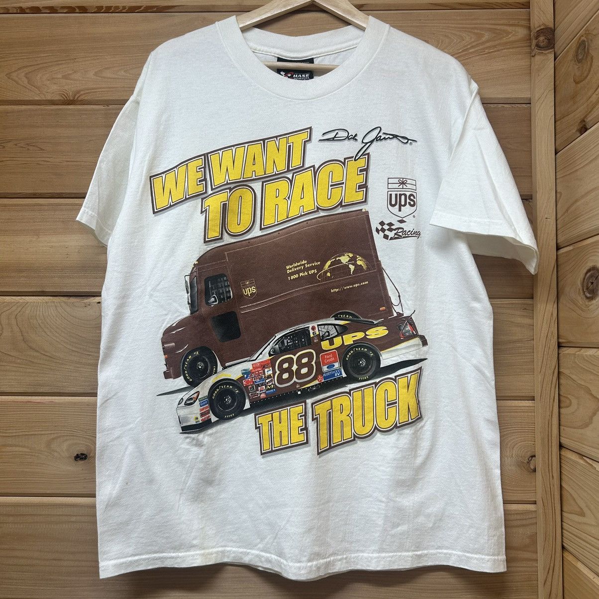 NASCAR Vintage NASCAR Chase Authentics Dale Jarrett UPS T Shirt Size US M / EU 48-50 / 2 - 1 Thumbnail