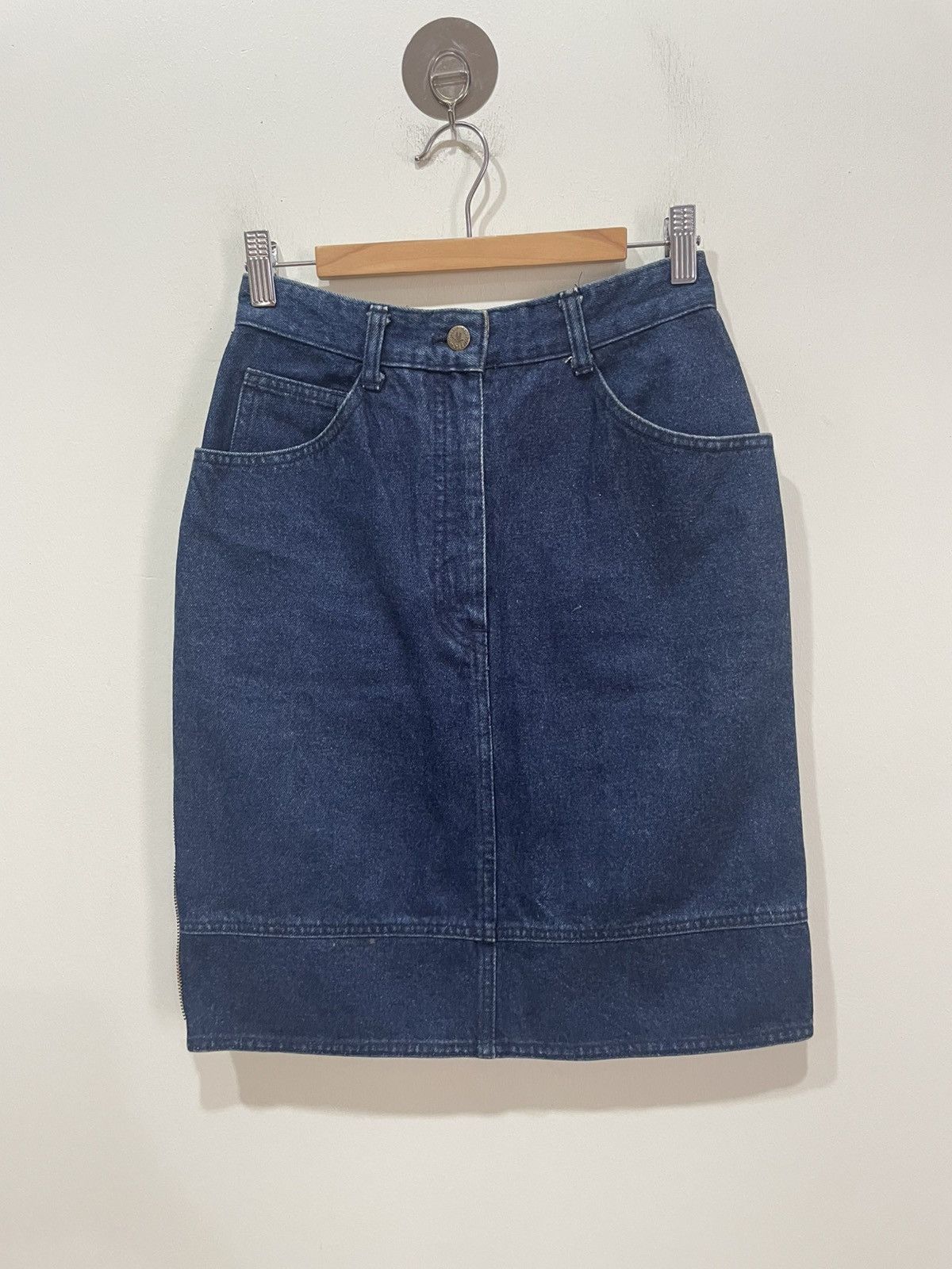Moschino Moschino Denim Mini Skirt Size 26" / US 2 / IT 38 - 1 Thumbnail