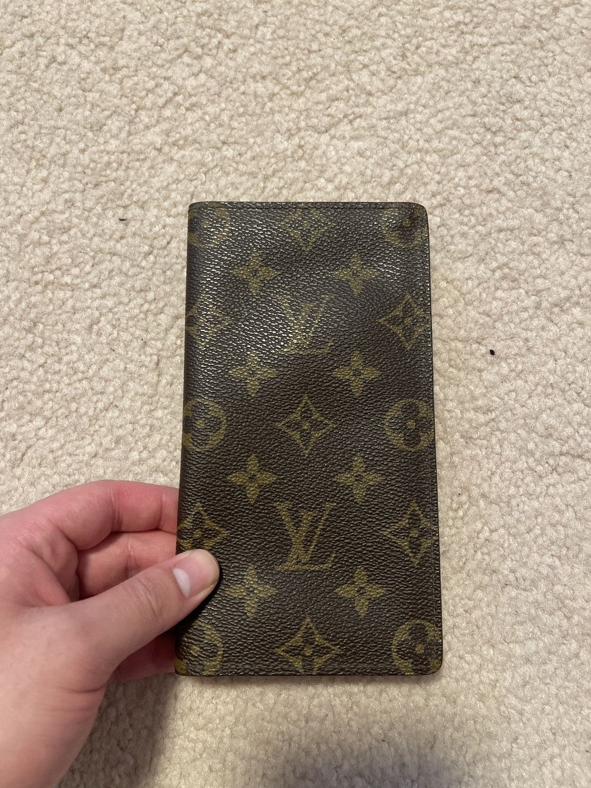 LOUIS VUITTON MONOGRAM CARD WALLET