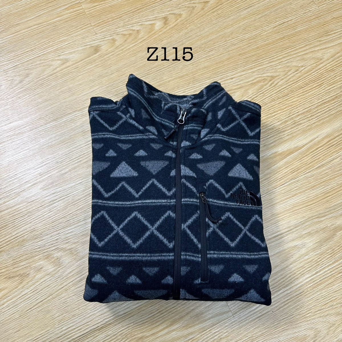 The North Face The North Face Half Zipper Navajo Style Z115 Size US L / EU 52-54 / 3 - 16 Thumbnail