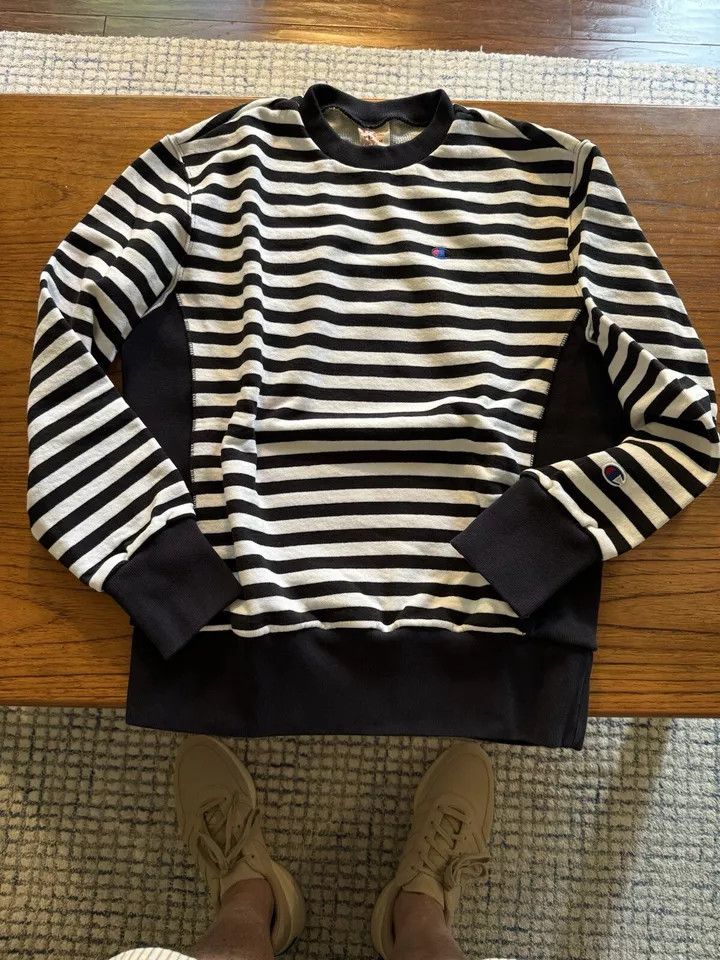 Champion Champion Europe black and white striped sweatshirt new Size US M / EU 48-50 / 2 - 1 Thumbnail