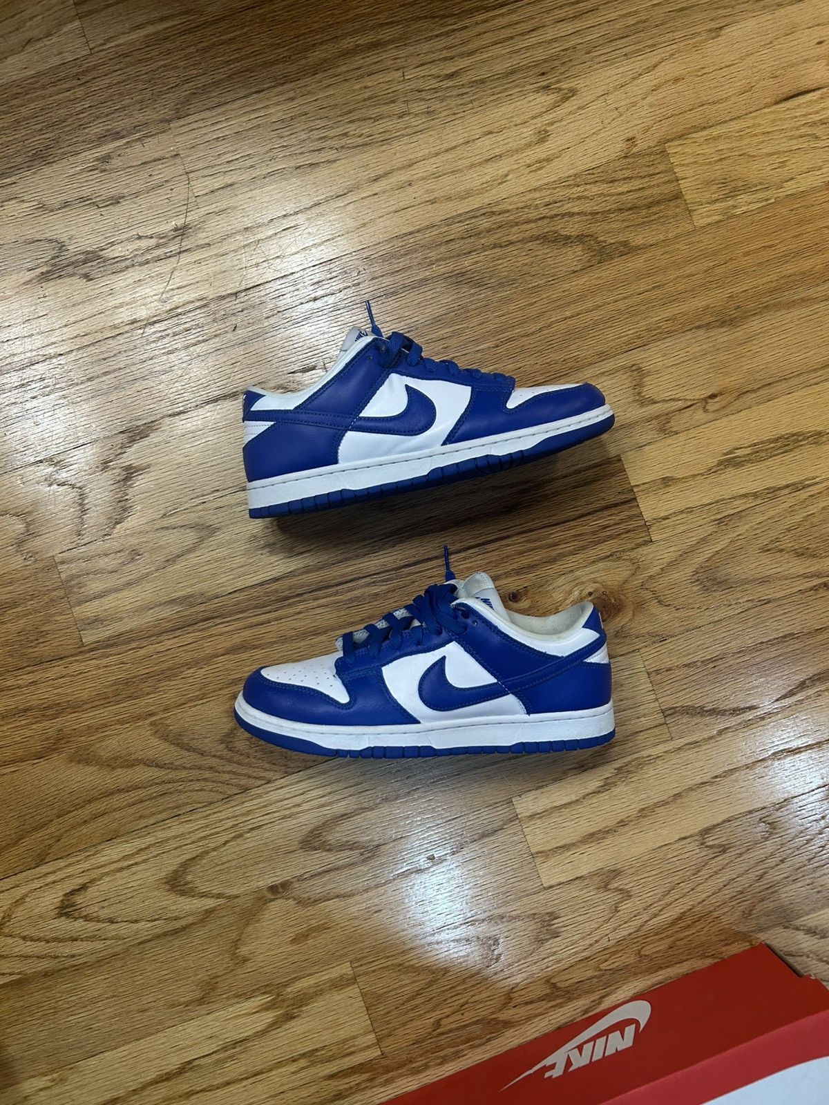 Nike Blue Nike dunks Size US 8.5 / EU 41-42 - 2 Thumbnail