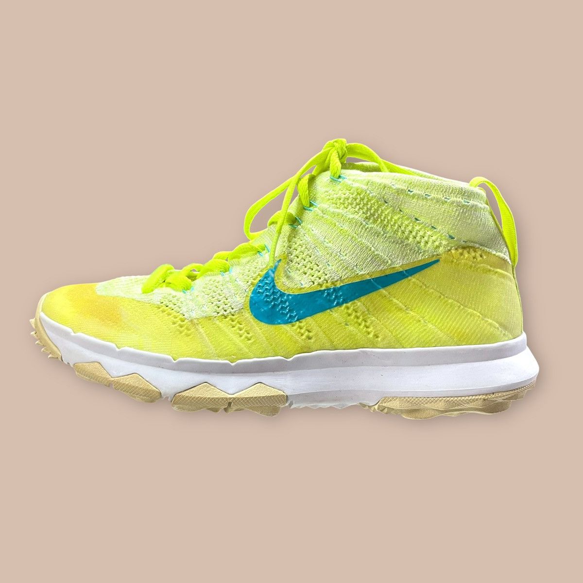 Nike Nike Flyknit Chukka Spikeless Golf Shoes Size US 6 / EU 39 - 9 Thumbnail