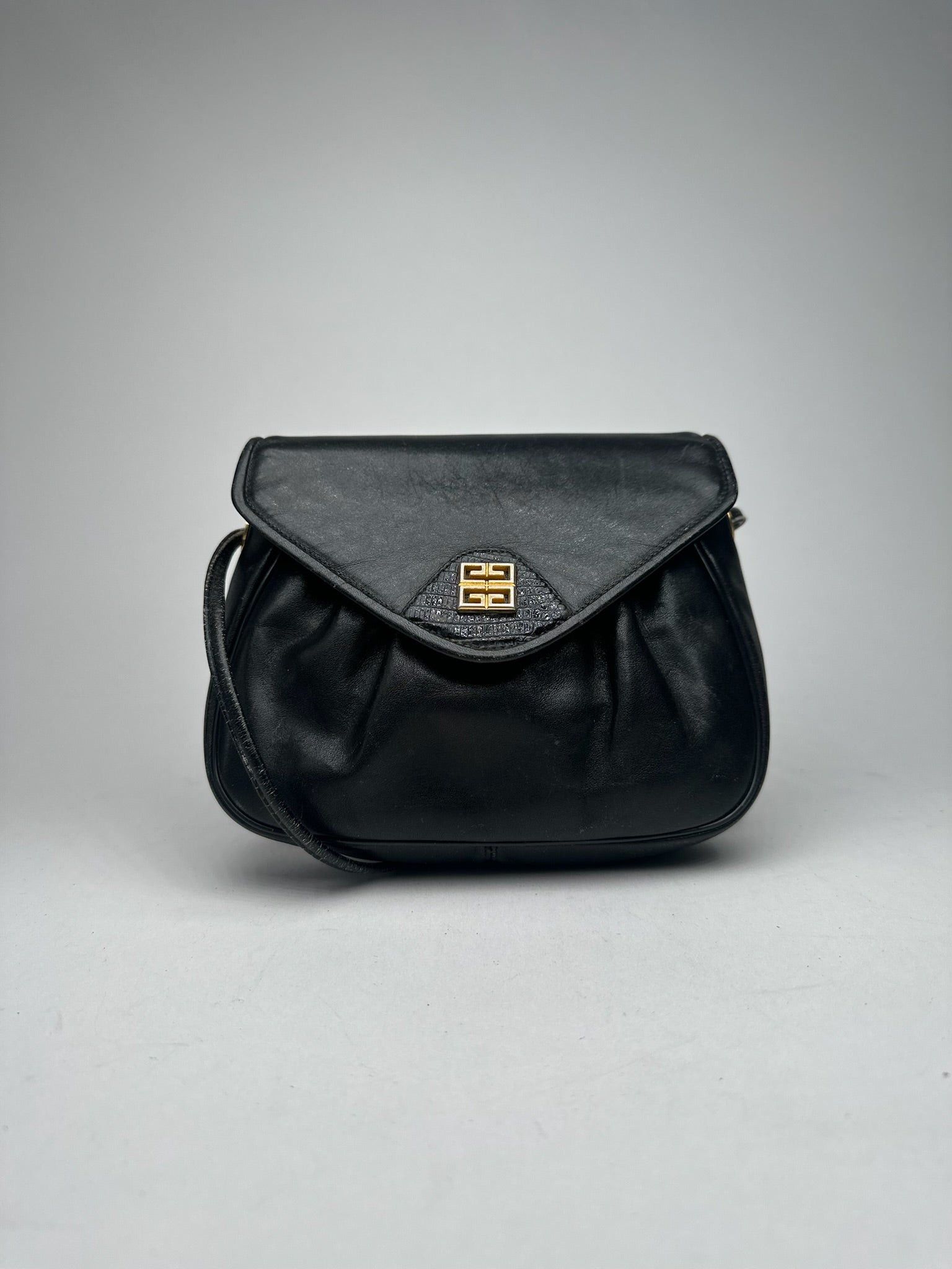 Givenchy Vintage 4G leather bag black Size ONE SIZE - 1 Thumbnail