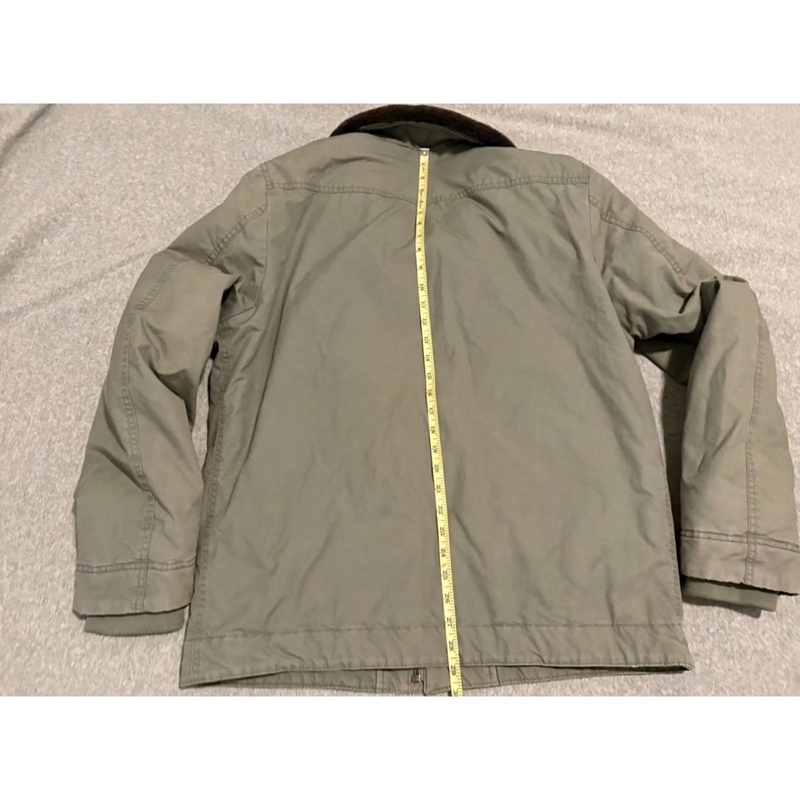 Vintage VINTAGE 32 Bar Blues Green Military Jacket Coat Full Zip Button Sherpa Collar Mens Large Bomber Jacket Green Mens L Full Zip Button Sherpa Collar Size US L / EU 52-54 / 3 - 8 Thumbnail