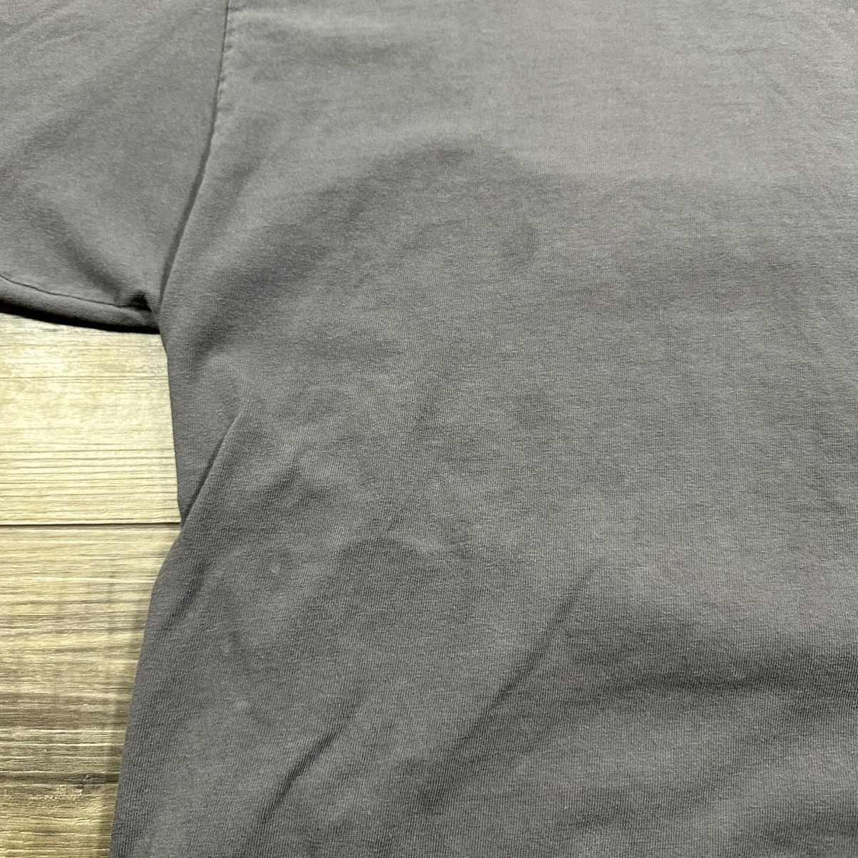 Gildan Vintage 2001 Neil Diamond Live in Concert Band Tee Size US XL / EU 56 / 4 - 10 Thumbnail