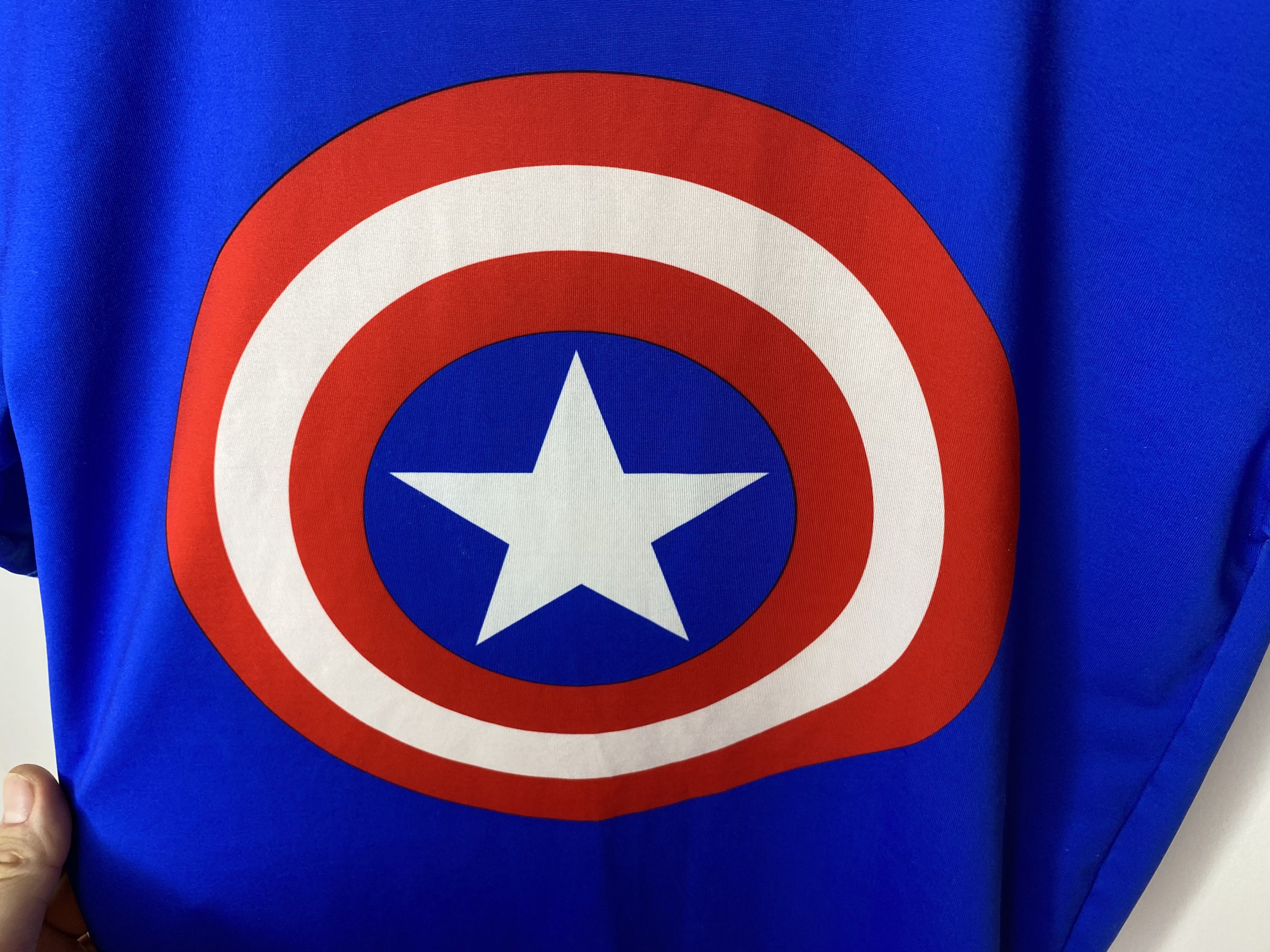 Under Armour UNDER ARMOUR MARVEL CAPTAIN AMERICA COMPRESSION BLUE SHIRT Size US M / EU 48-50 / 2 - 3 Thumbnail