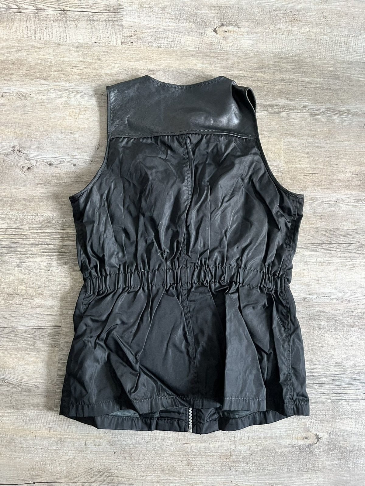 Prada Prada SS95 Women’s Nylon Tactical Vest – Vintage 1995 Size L / US 10 / IT 46 - 2 Thumbnail