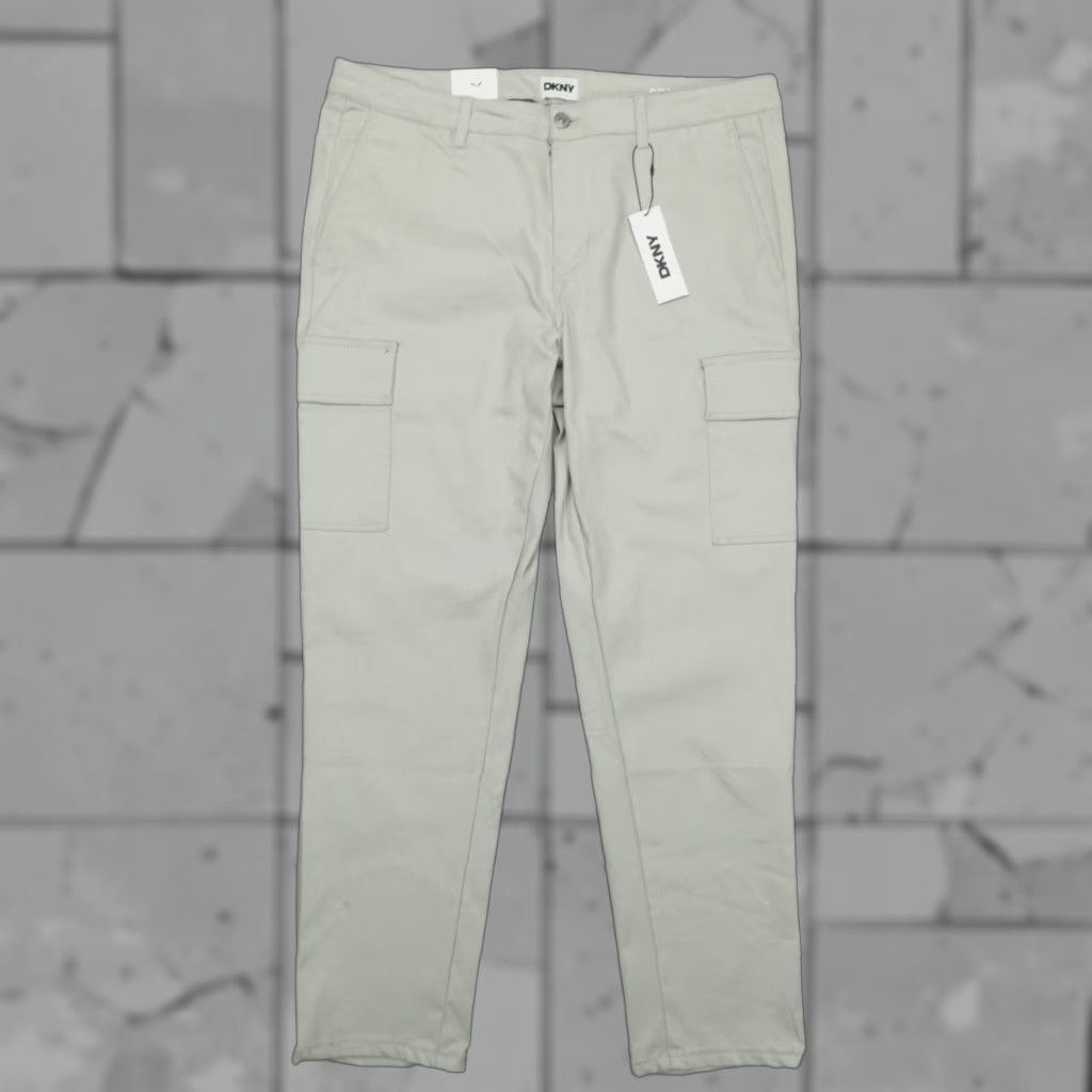 DKNY DKNY Slim Fit Cargo Pants Men's 38x32 Rock Salt Beige Cotton Blend Flat Front Stretch Tapered Pockets 5-Pocket Design Size US 38 / EU 54 - 1 Thumbnail