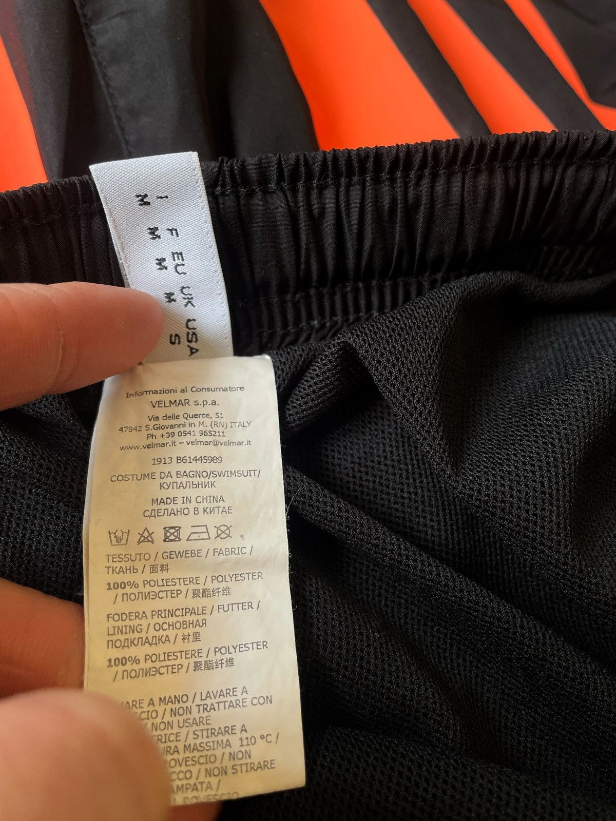 Moschino Moschino Big Logo Black Men Swimming Polyester Shorts Size M Size US 31 - 9 Thumbnail
