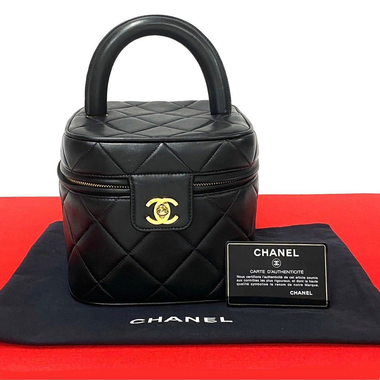 Chanel Chanel Handbag Black Lambskin Size ONE SIZE - 1 Thumbnail