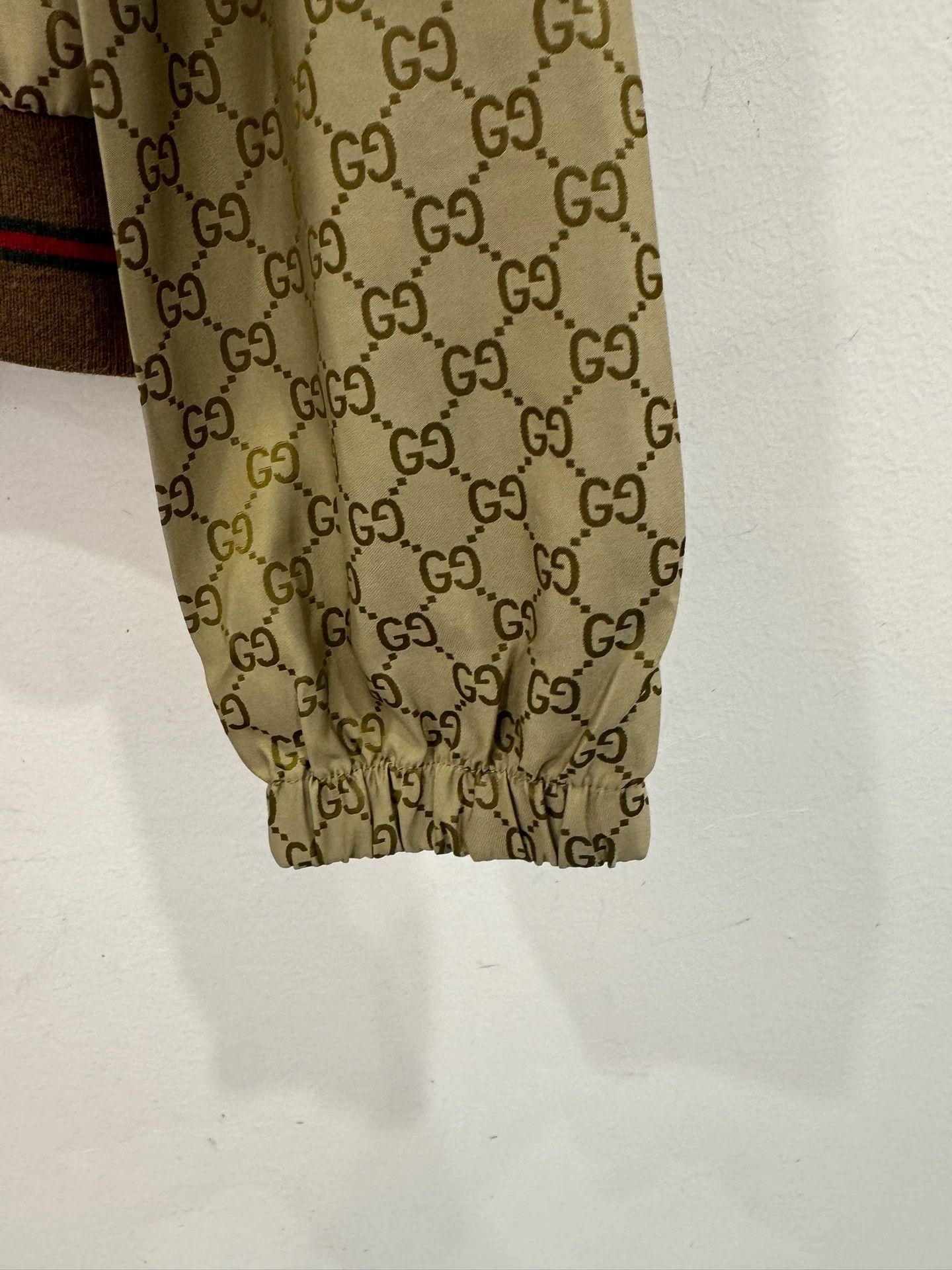 Gucci Gucci brown all-over logo bomber jacket Size XS / US 0-2 / IT 36-38 - 4 Thumbnail
