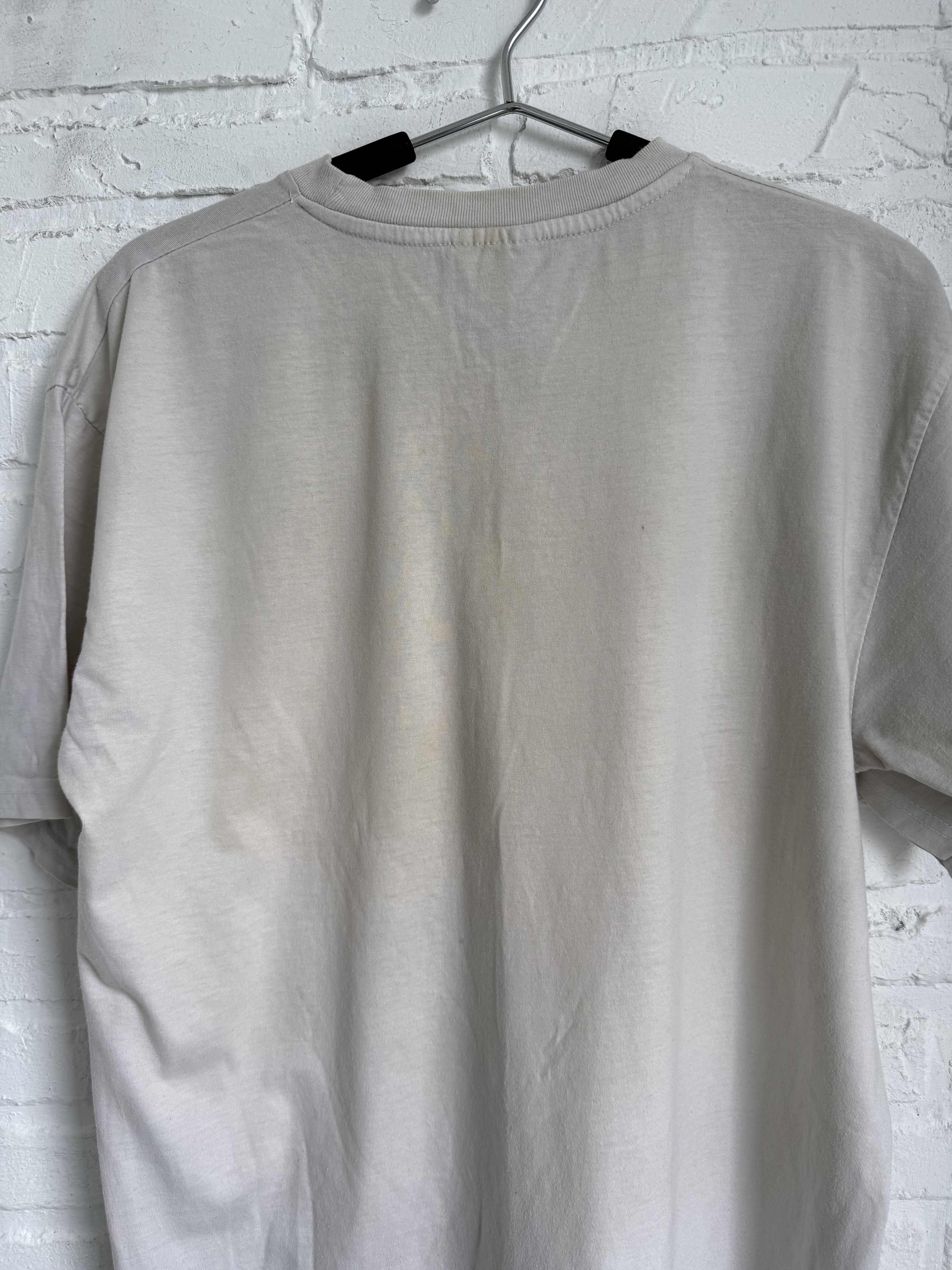 Band Tees Vintage 90s The Smiths Meat is a murder t-shirt Size US M / EU 48-50 / 2 - 11 Thumbnail